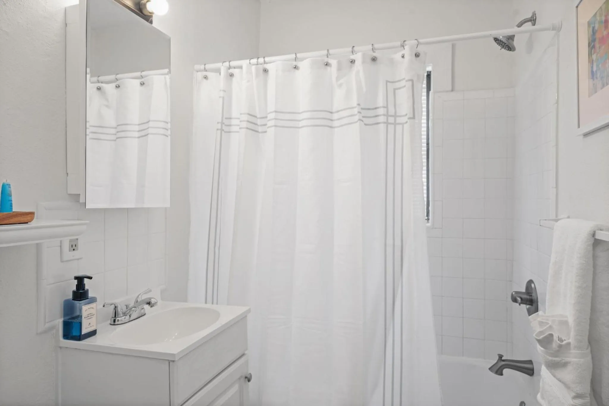 Bathroom in The Flats on Florida St - Super Comfy 2-Bedroom Apartments