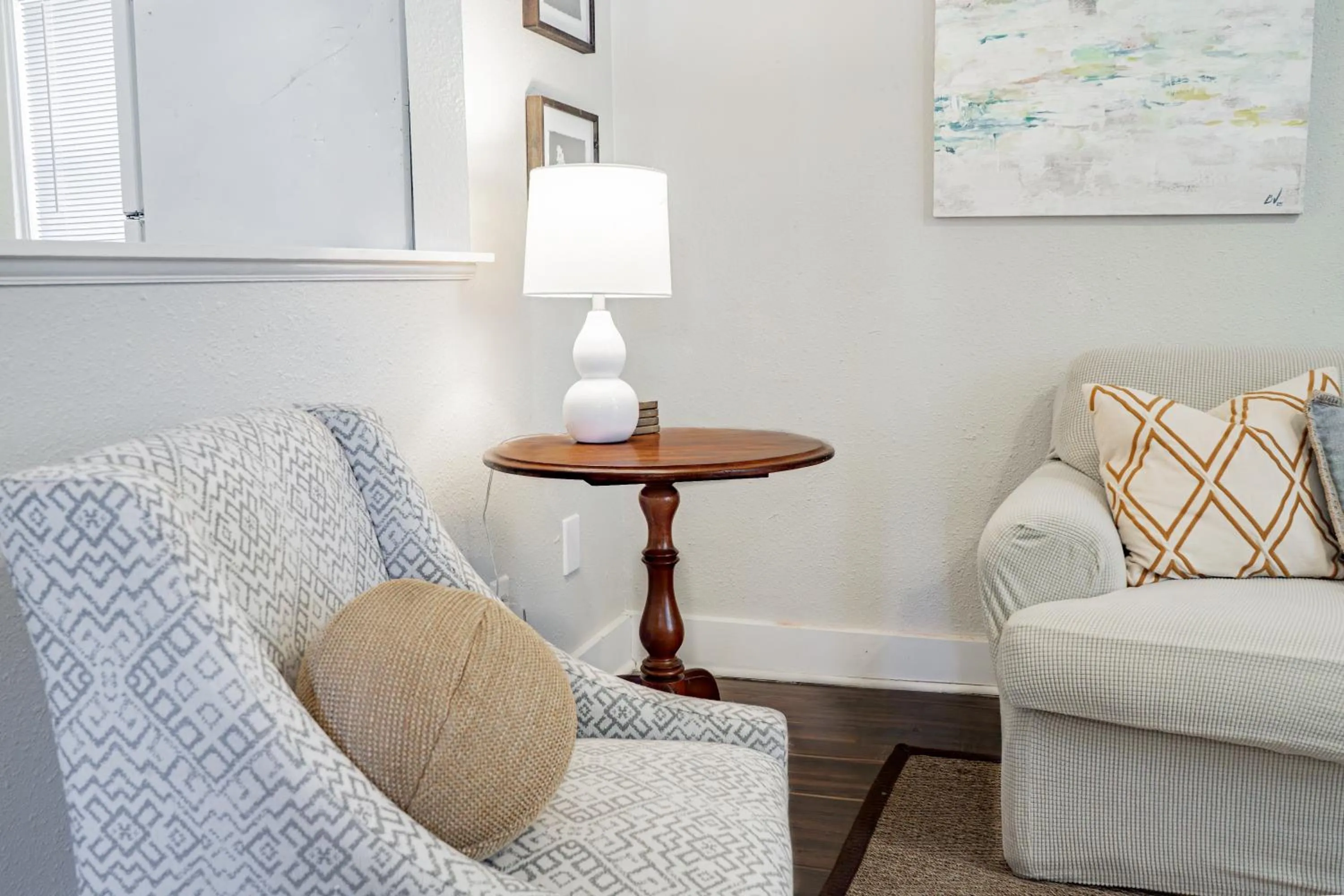 The Flats on Florida St - Super Comfy 2-Bedroom Apartments