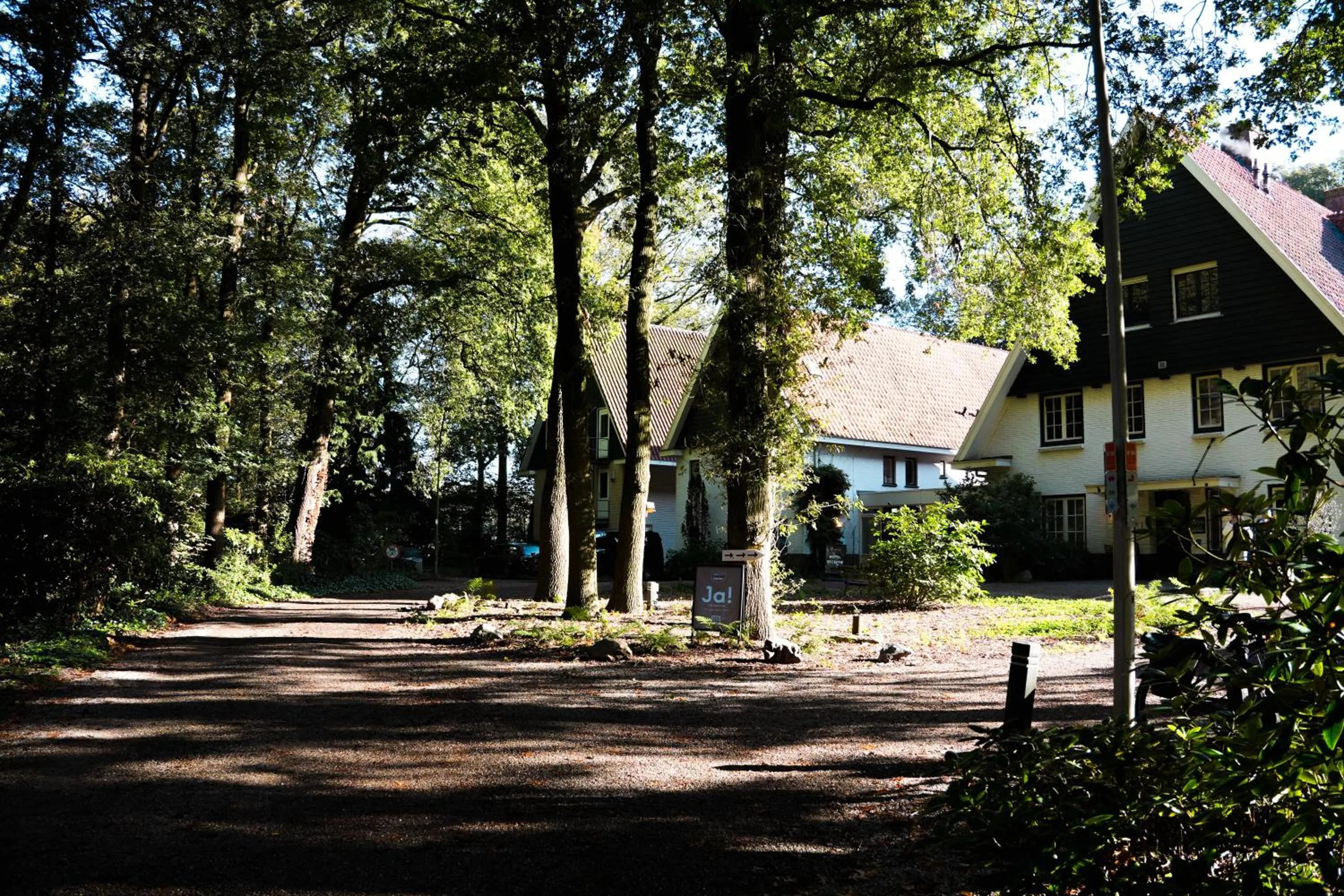 Property building in Hotel De Barones