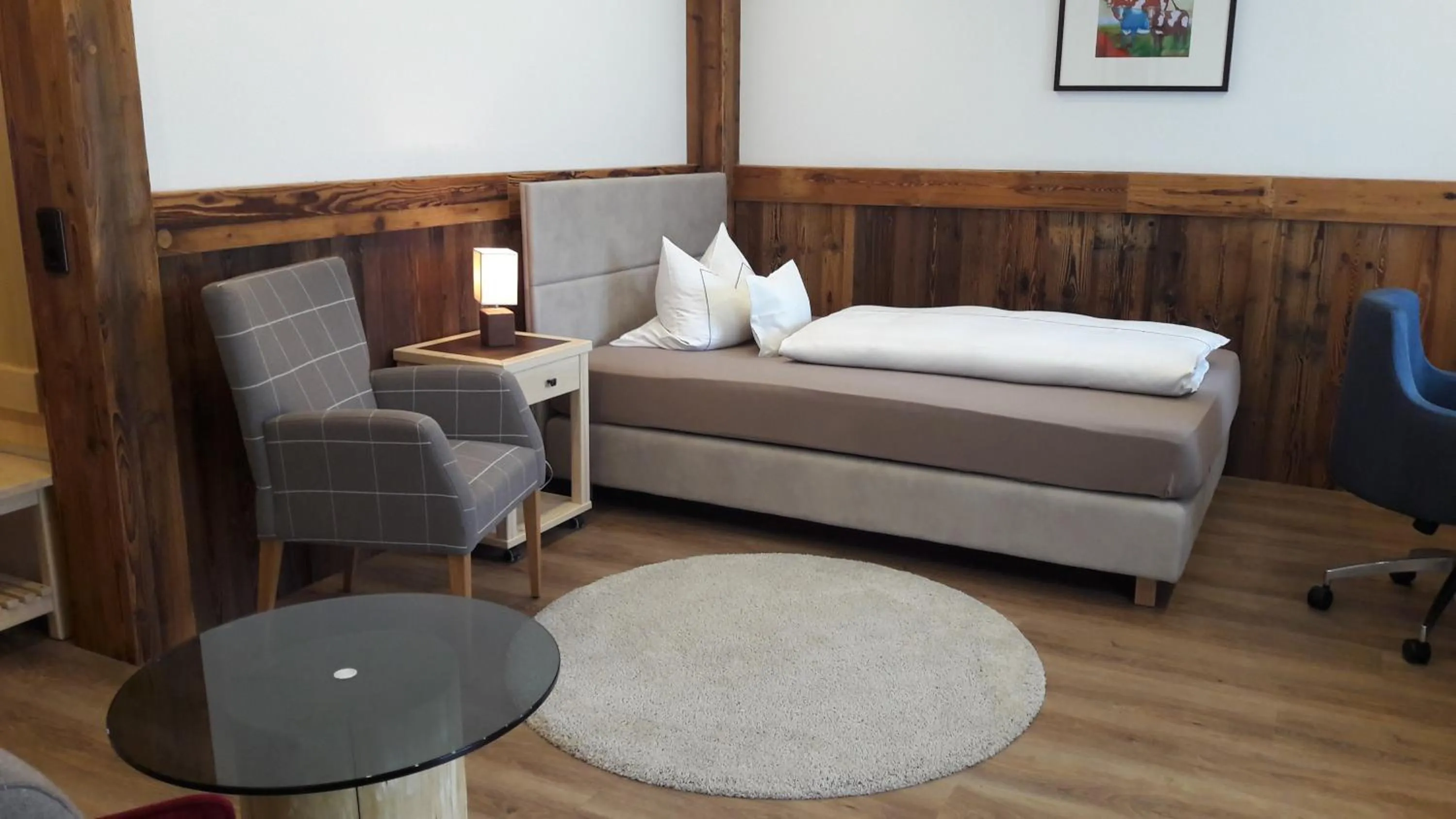 Bed in Hotel Restaurant Neu Meran