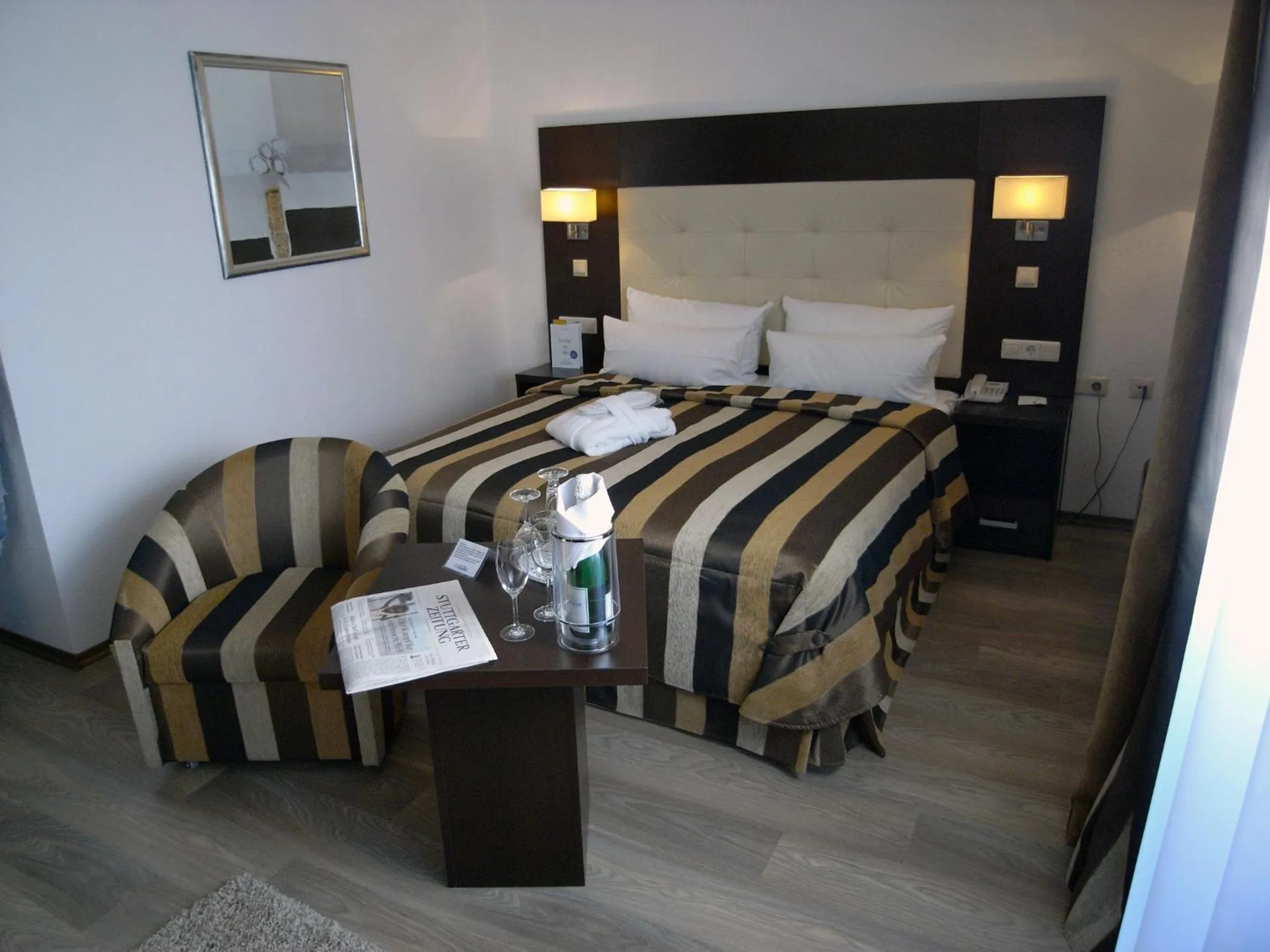 Photo of the whole room, Bed in Hotel Empfinger Hof, Sure Hotel Collection by Best Western