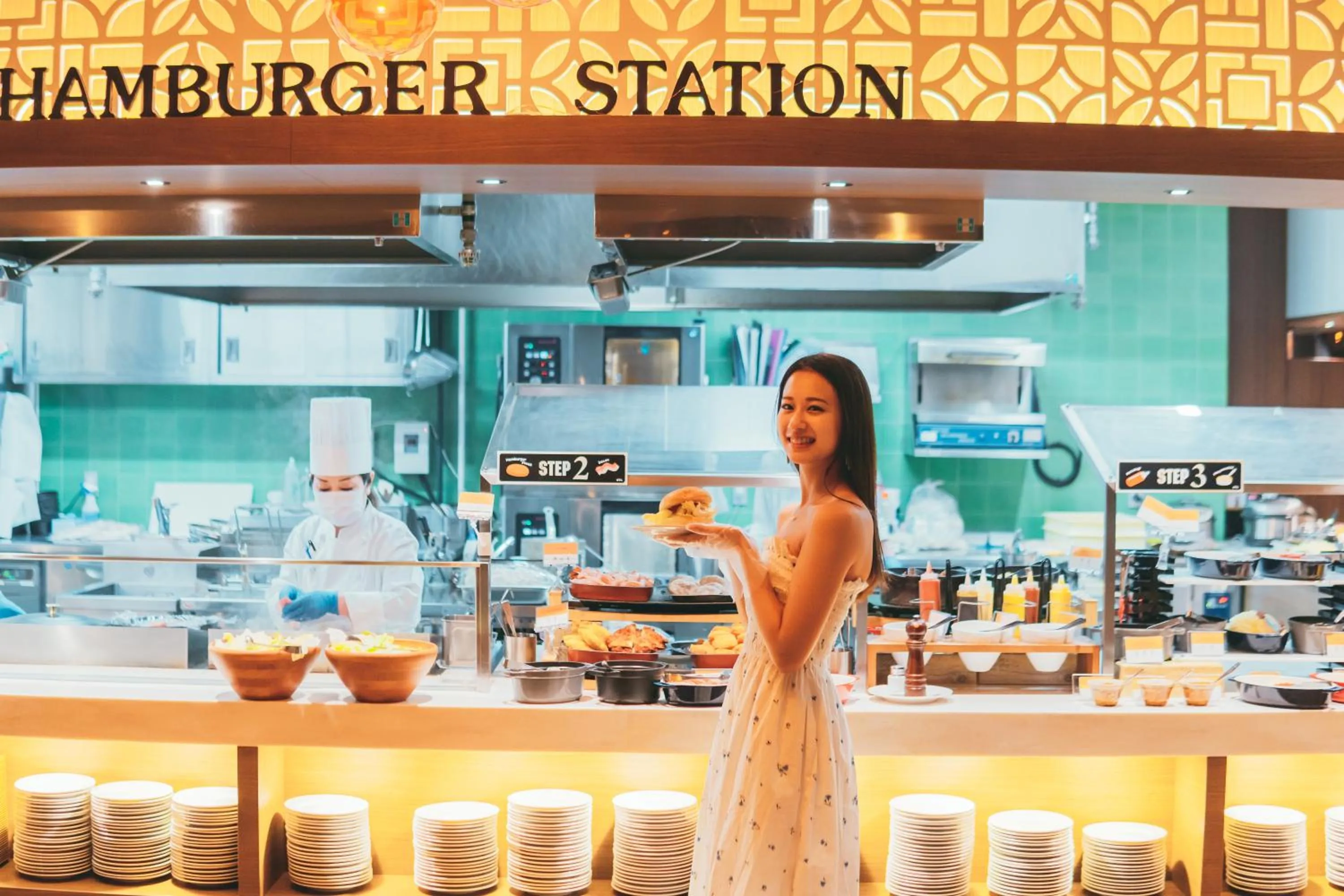 Restaurant/places to eat in Hewitt Resort Naha