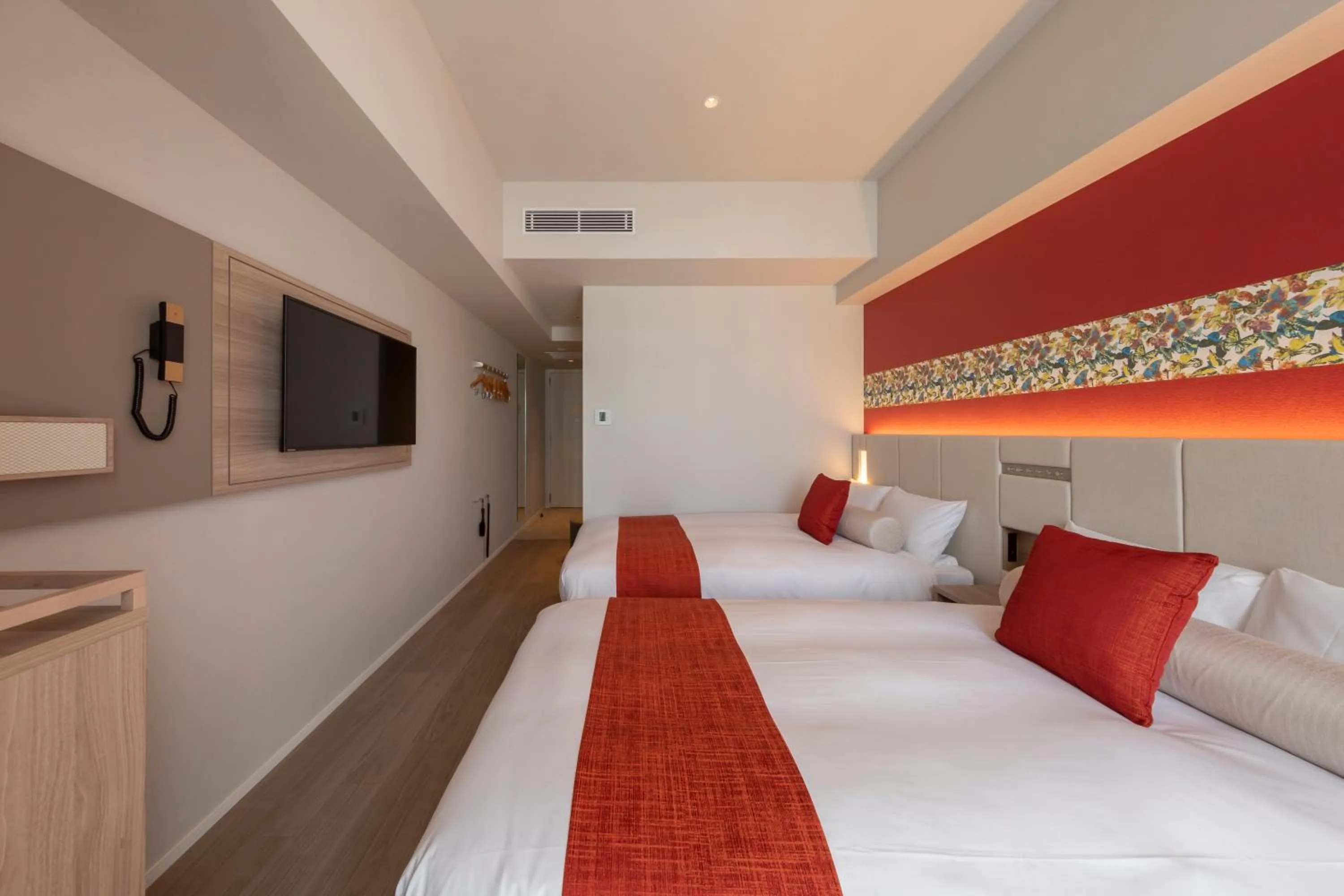 Photo of the whole room, Bed in Hewitt Resort Naha