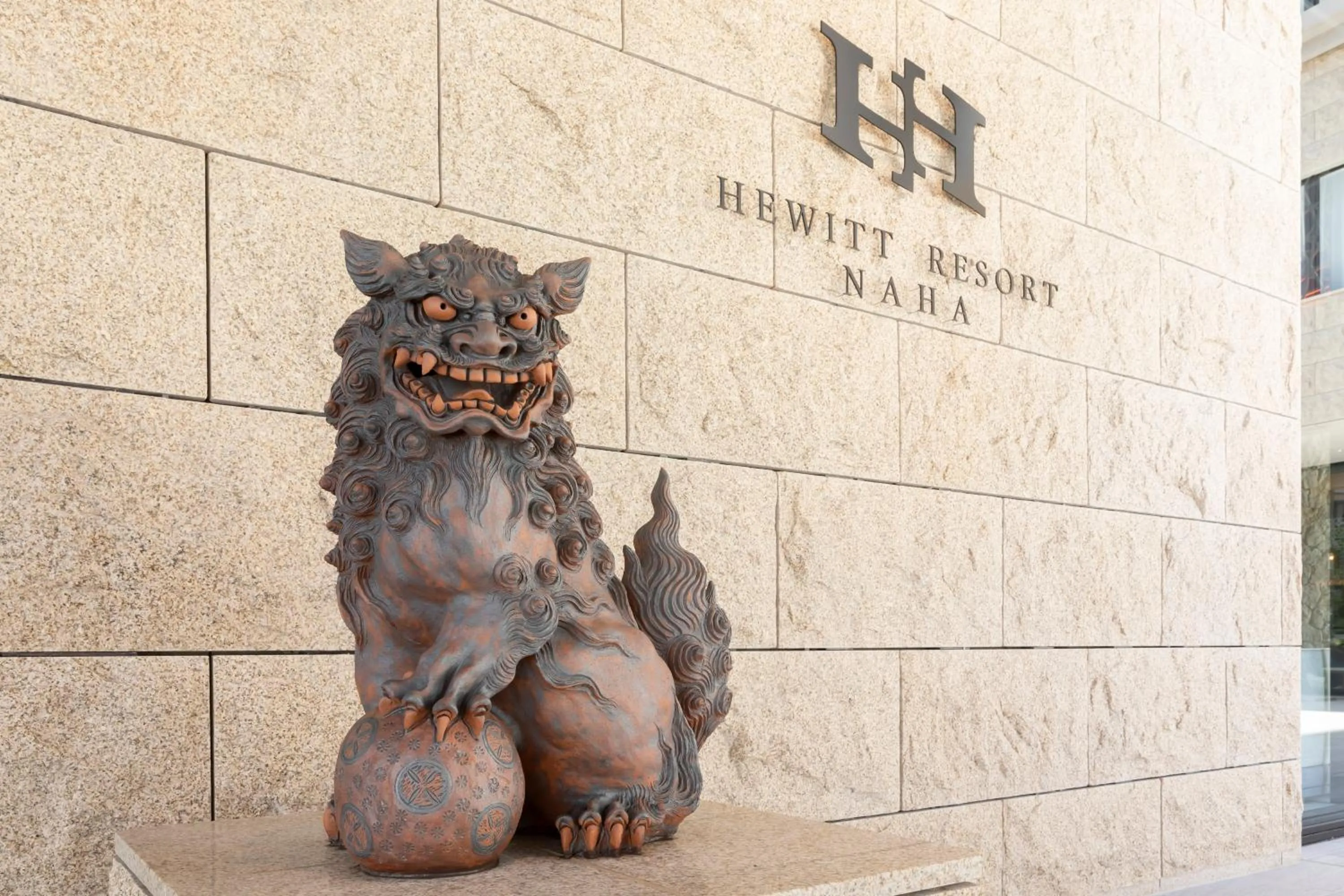 Facade/entrance in Hewitt Resort Naha