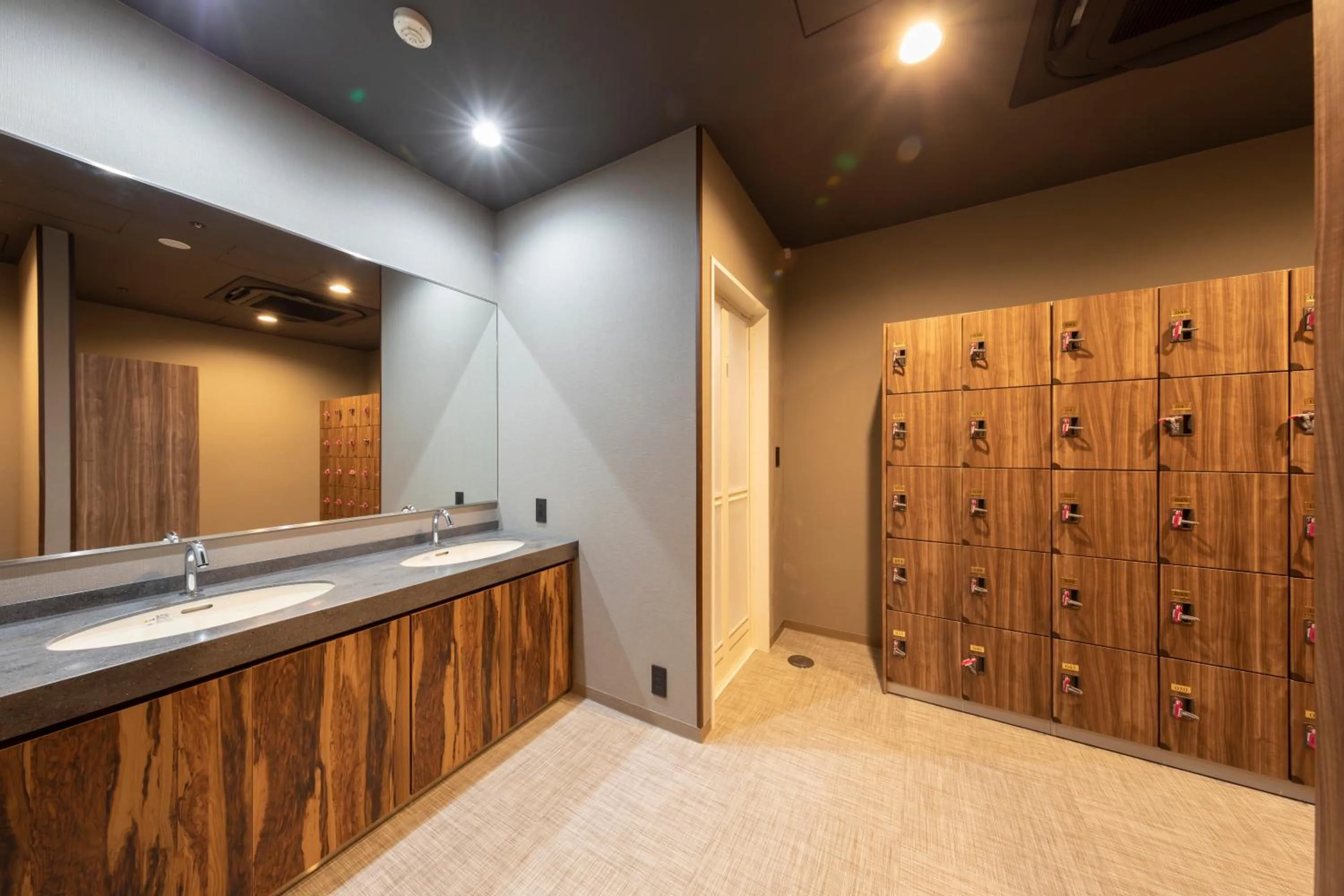 Swimming pool in Hewitt Resort Naha