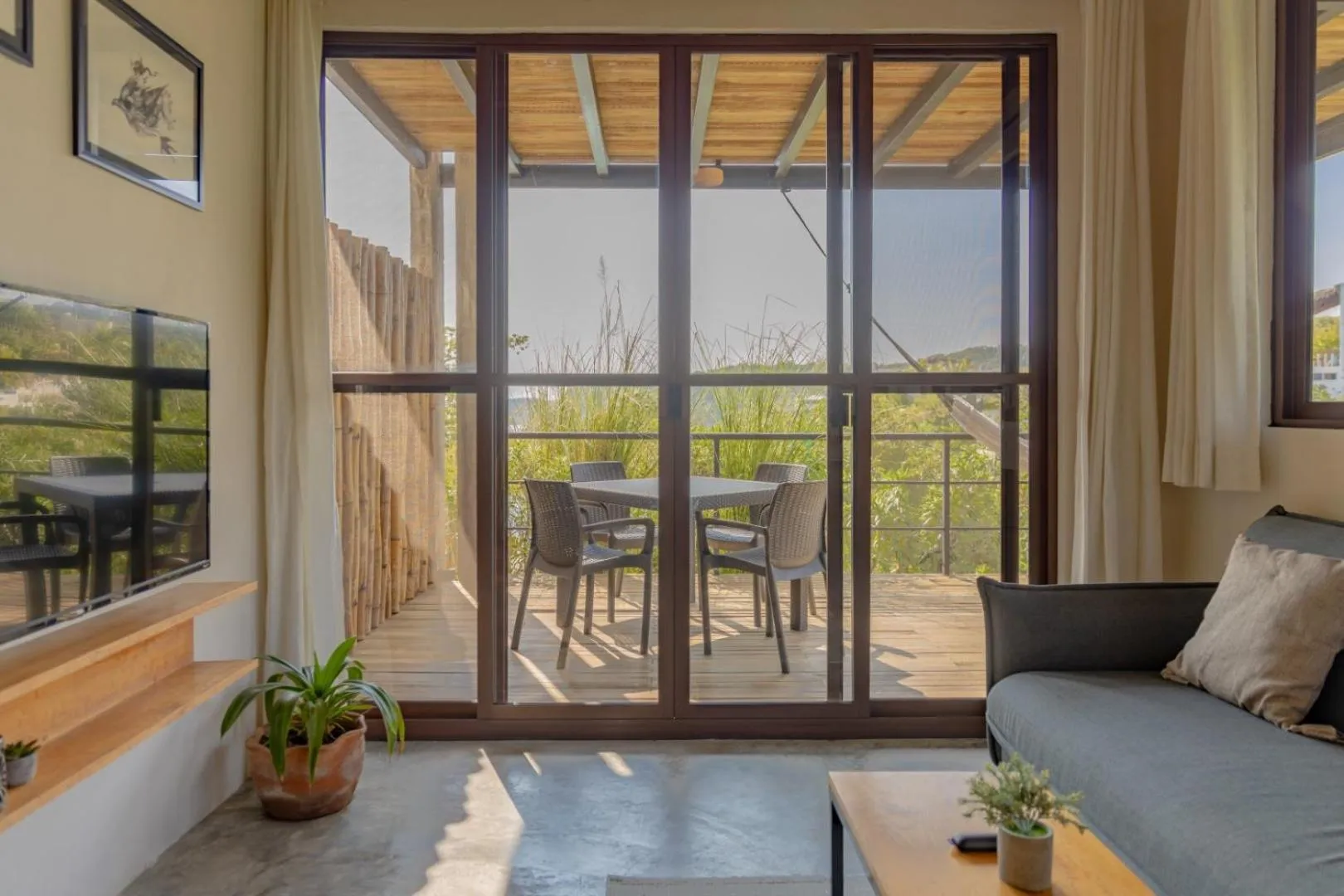 Patio in Casa Mauna Boutique Hotel