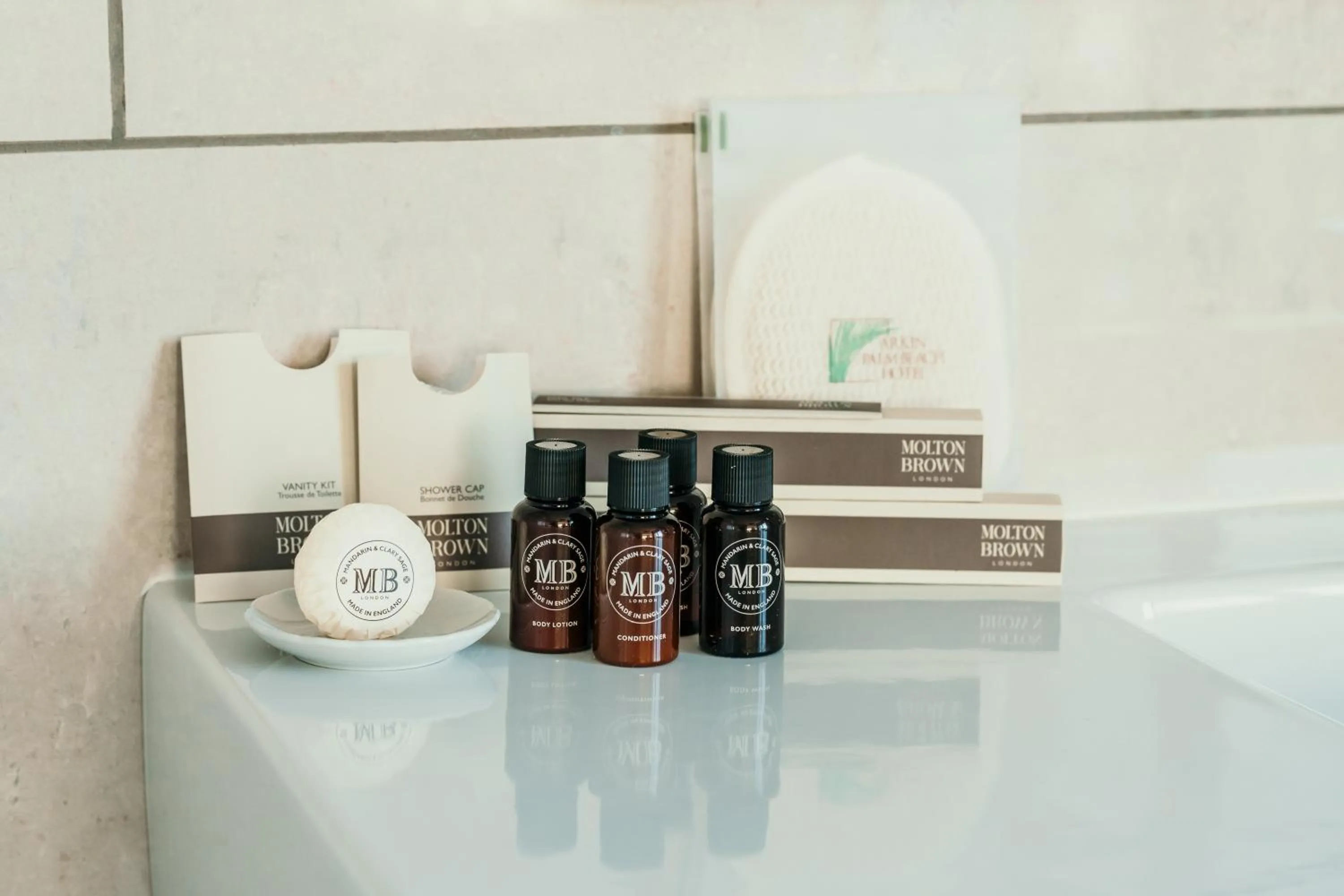 Bathroom in Arkin Palm Beach Hotel