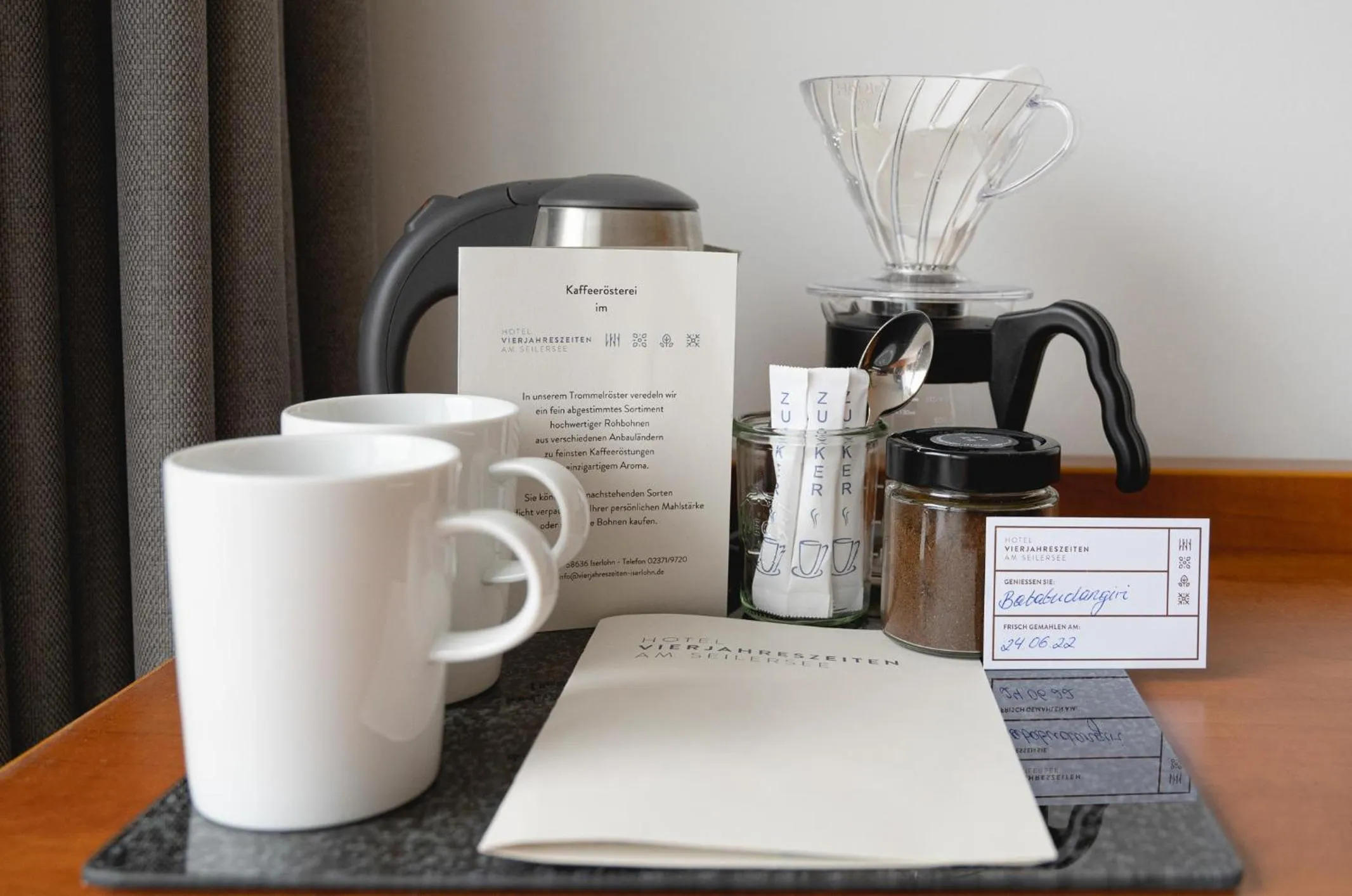 Photo of the whole room in Hotel VierJahreszeiten am Seilersee