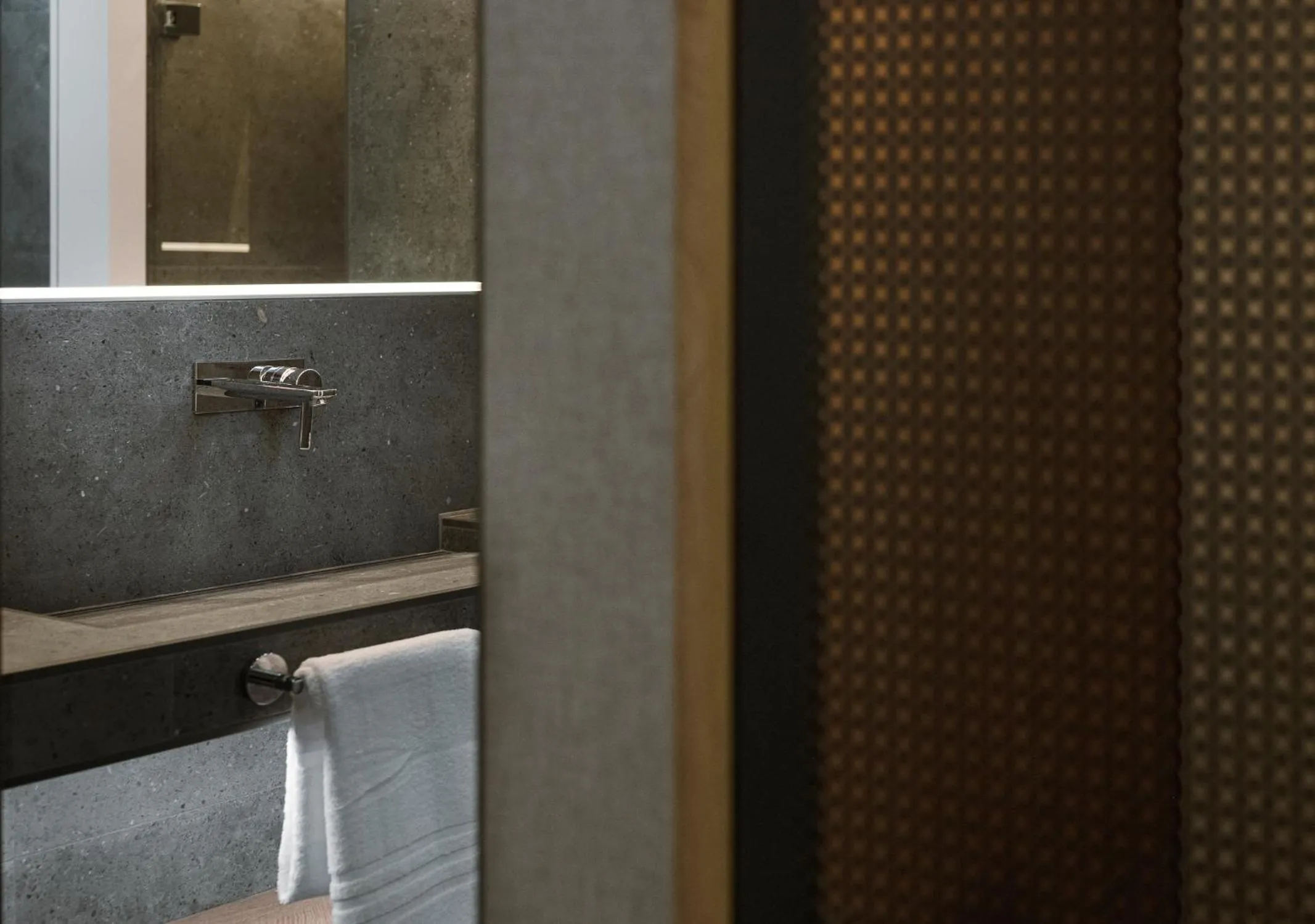 Bathroom in Hotel VierJahreszeiten am Seilersee