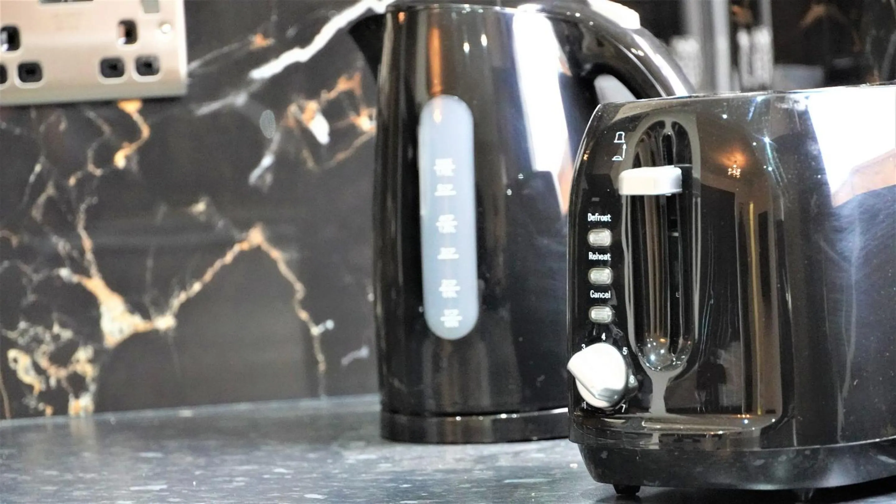 Kitchen or kitchenette in Cowper Townhouse