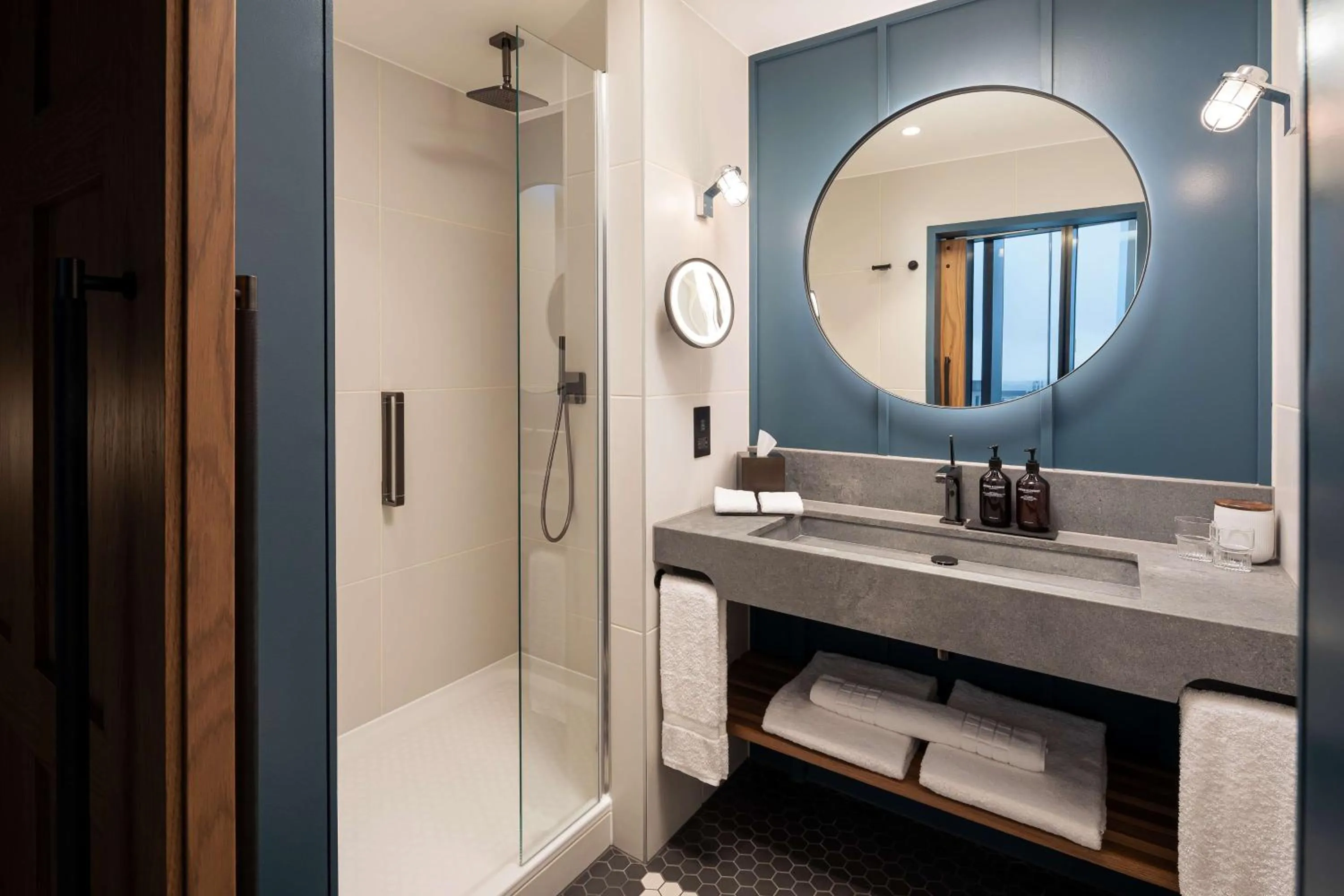 Shower in The Gantry London, Curio Collection By Hilton
