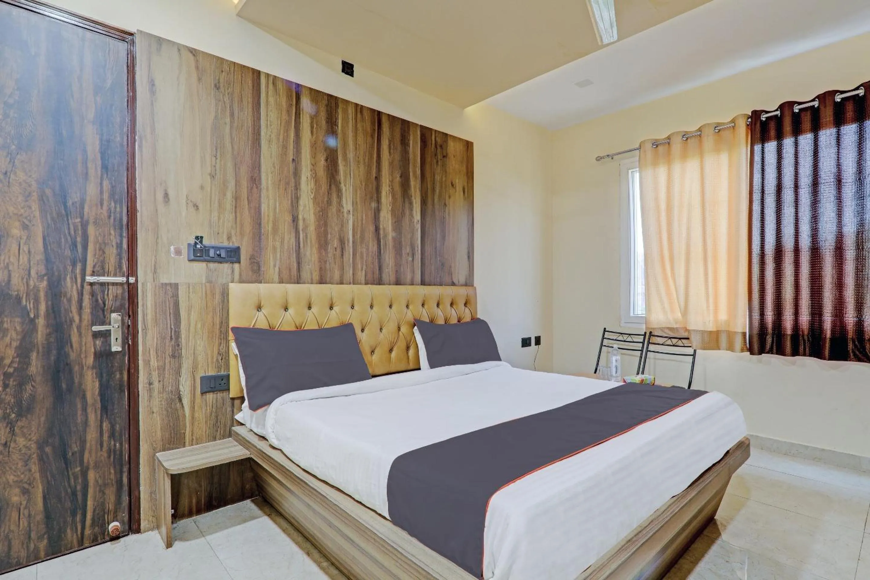 Bedroom, Bed in Townhouse Jayati Oasis Inn