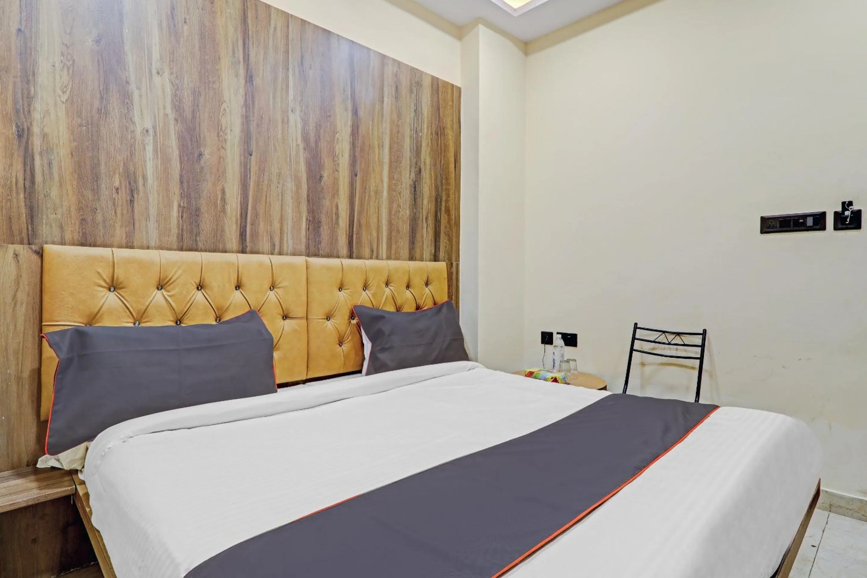 Bedroom, Bed in Townhouse Jayati Oasis Inn