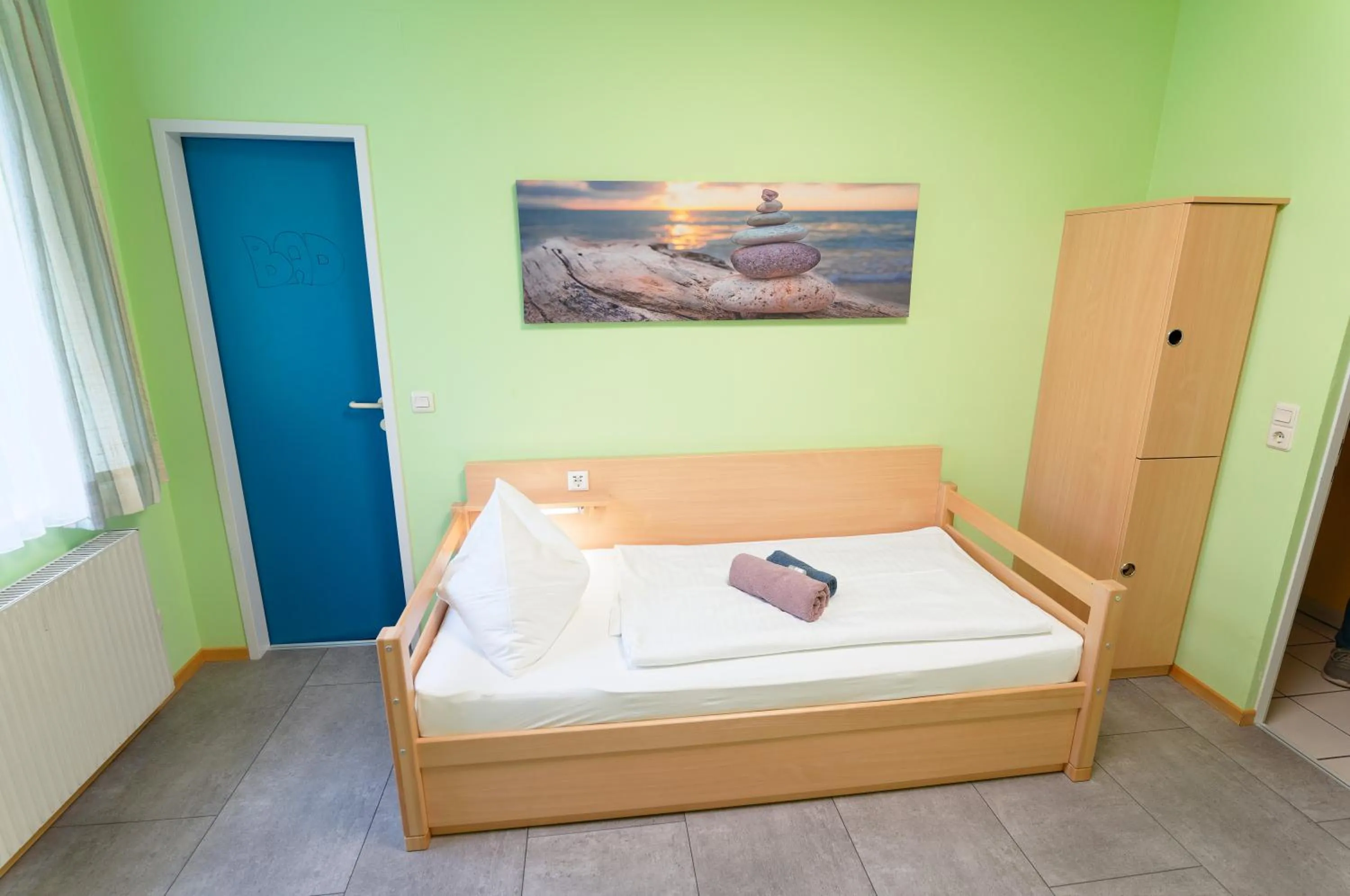Photo of the whole room, Bed in Radfahrerherberge Krems