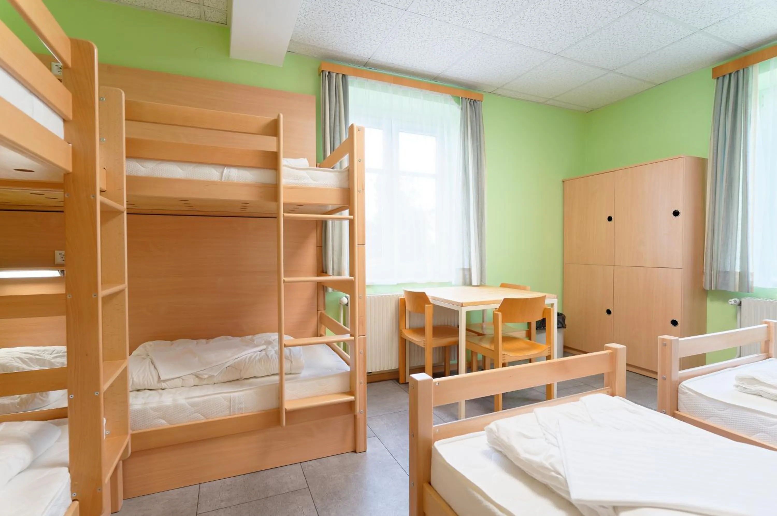 Photo of the whole room, Bed in Radfahrerherberge Krems