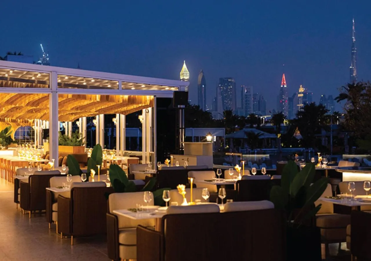 Restaurant/places to eat in Dubai Marine Beach Resort & Spa