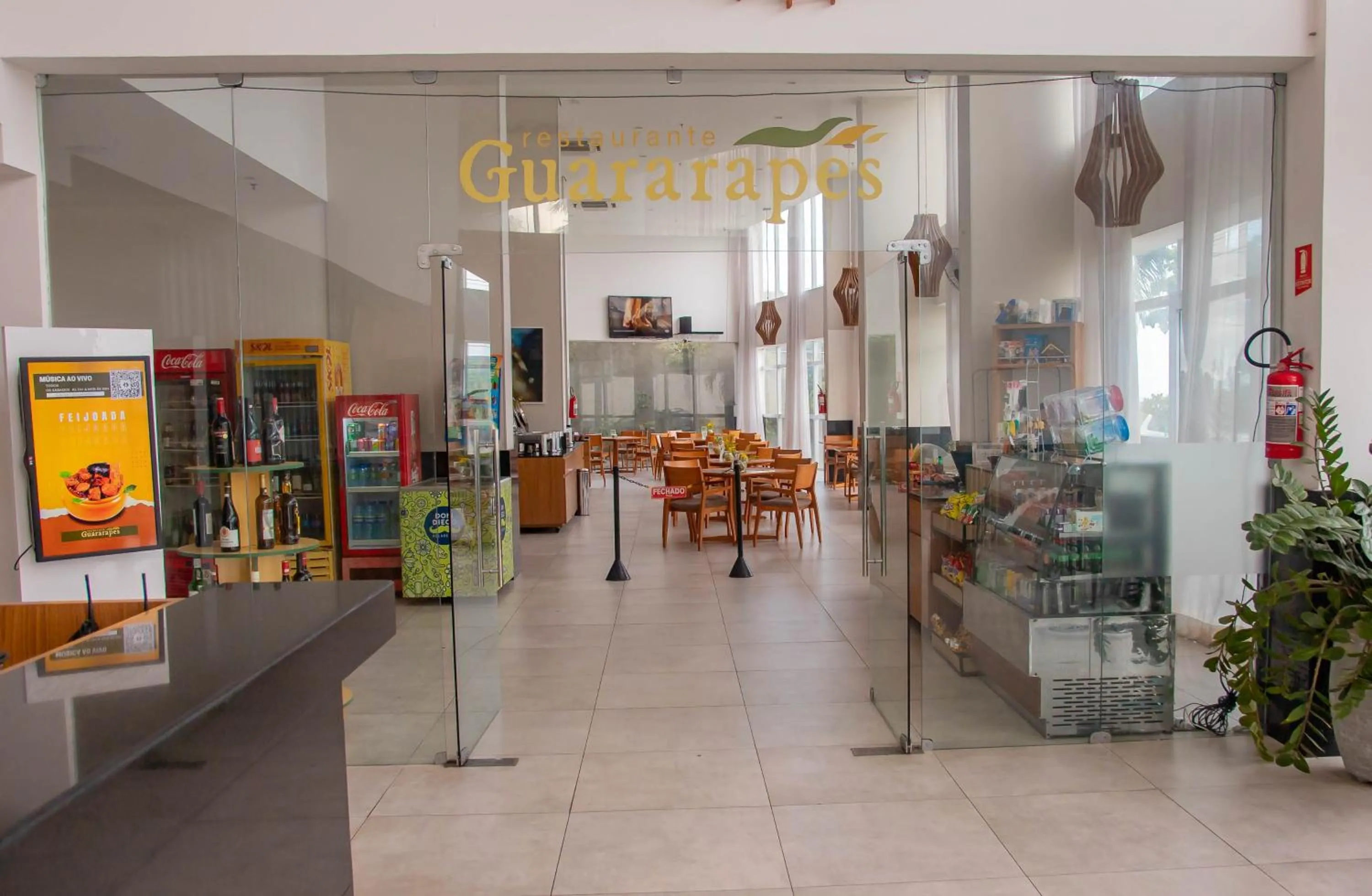 Restaurant/places to eat in Paiva Home Stay - Vista dos Sonhos