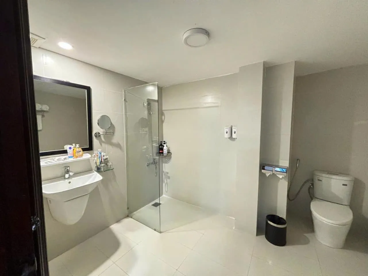 A25 Hotel - 14 Phó Đức Chính