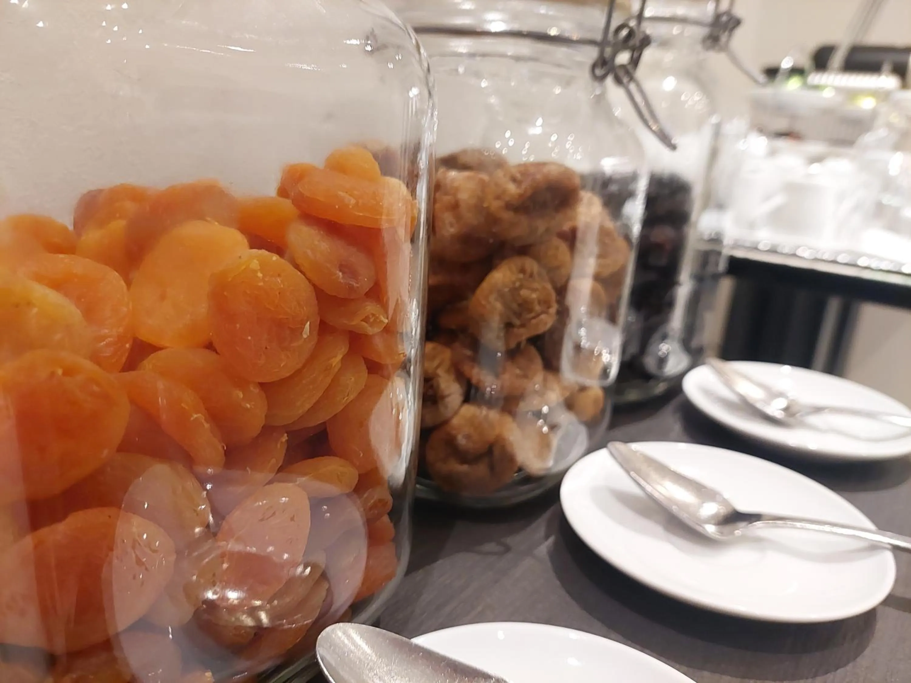 Breakfast in Hôtel Rallye & Entrées aux Bains de la Gruyère