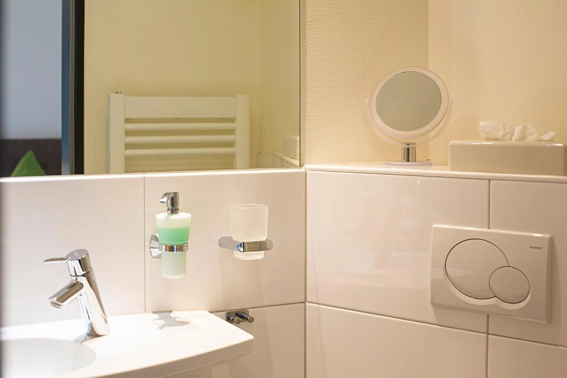 Bathroom in Hotel Emmerich