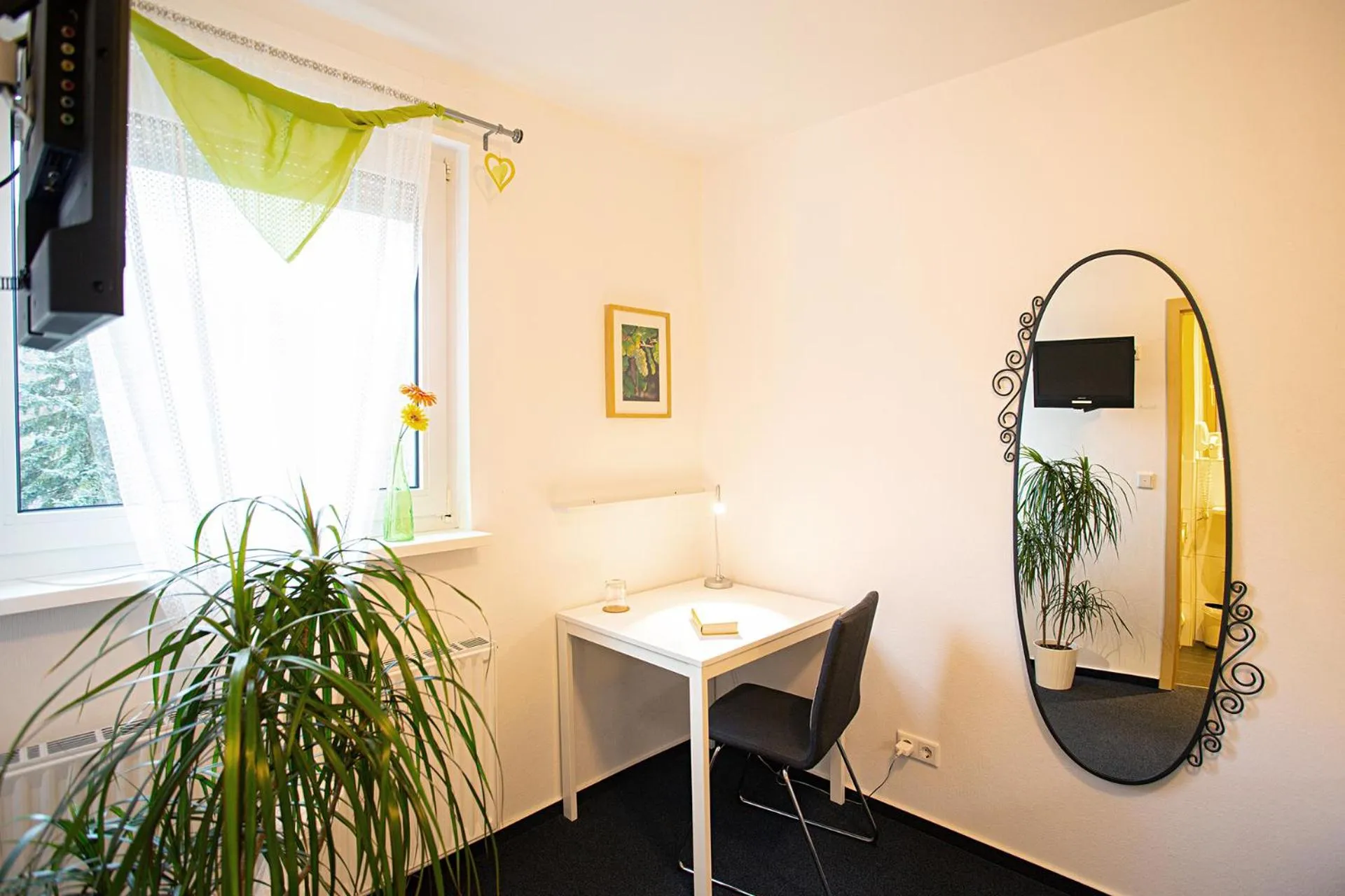 Photo of the whole room in Hotel Emmerich