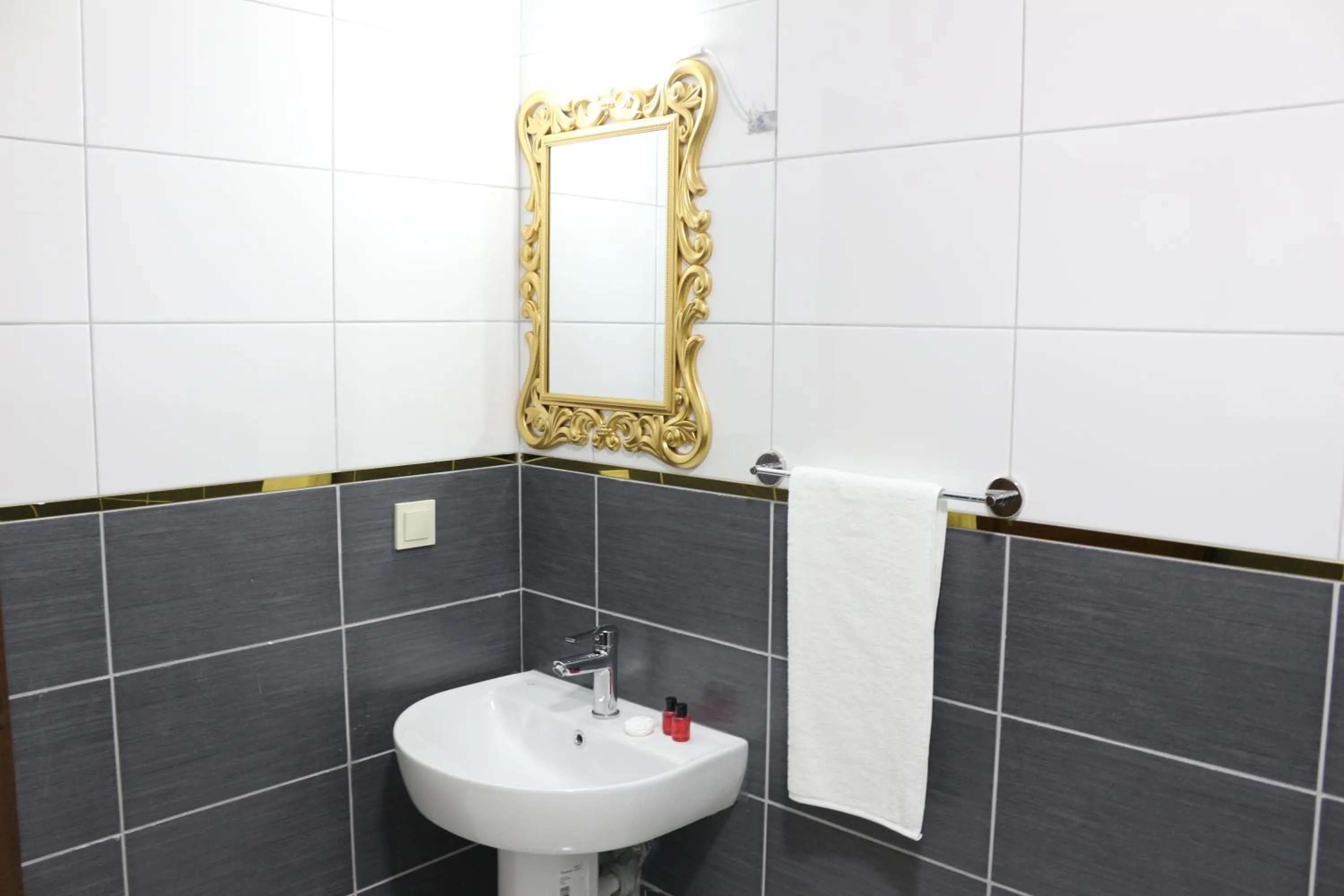 Bathroom in HOTEL ÜMİT YENİKAPI