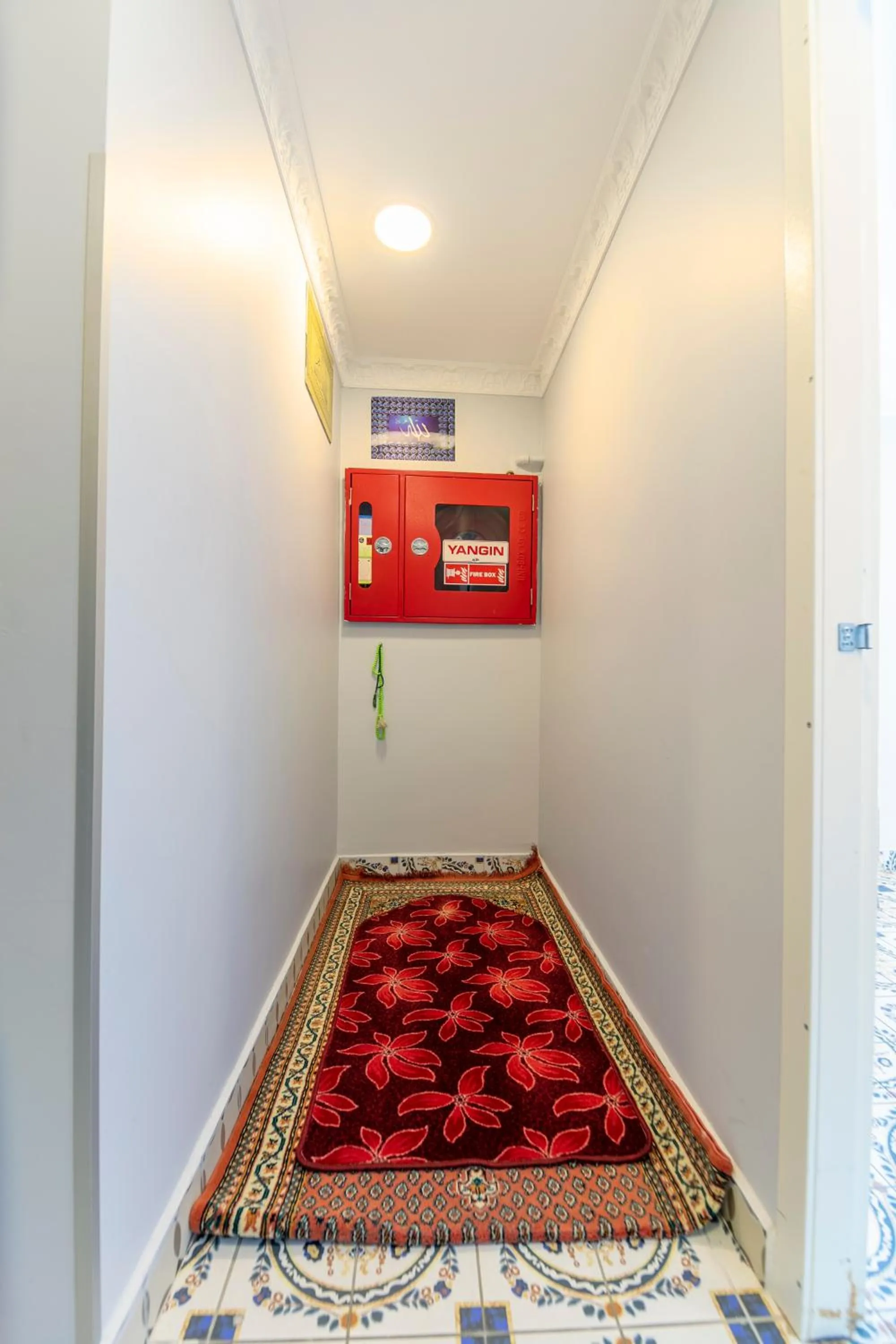 Place of worship, Bed in HOTEL ÜMİT YENİKAPI