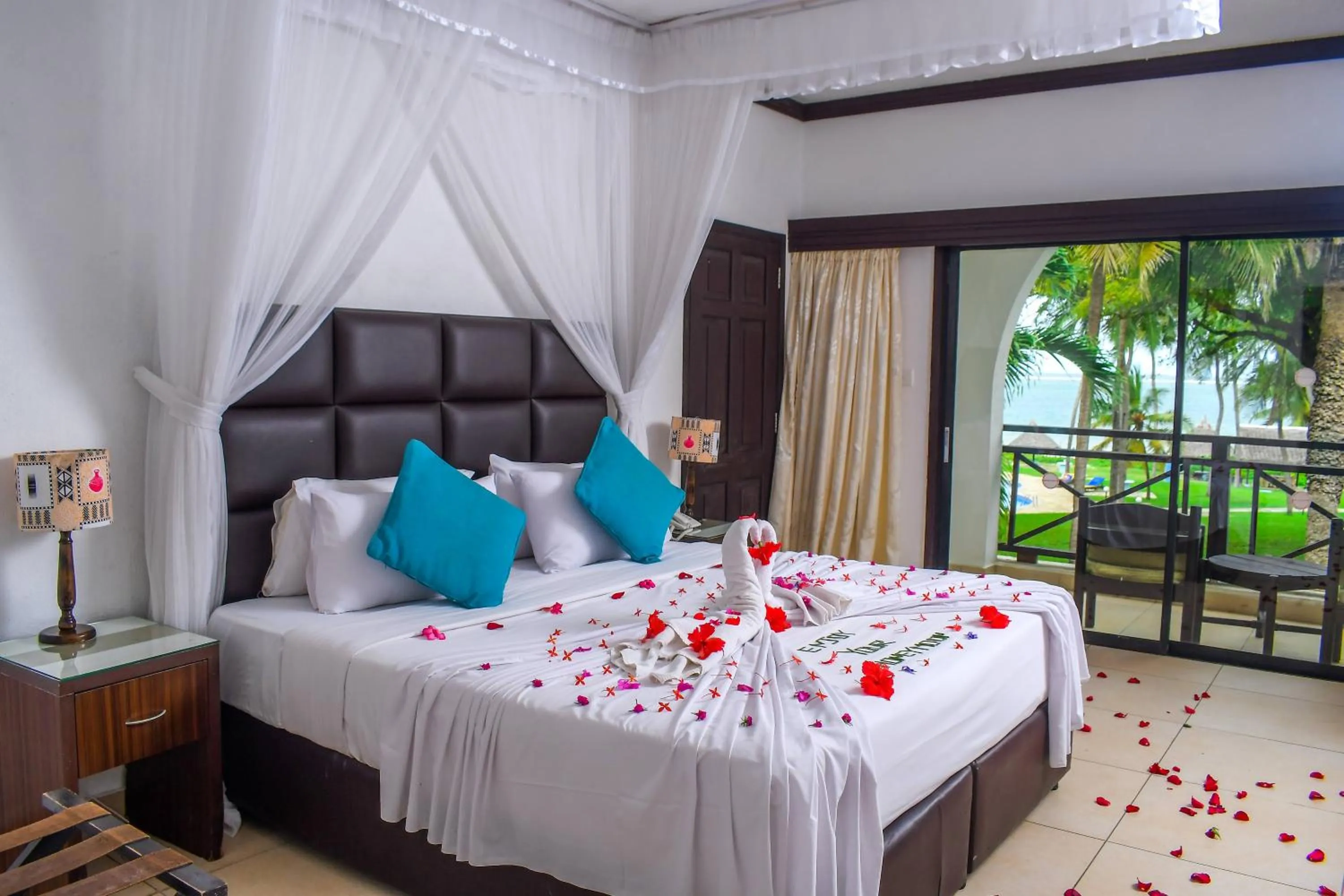 Bed in Cocoa Luxury Resort, Nyali, Mombasa