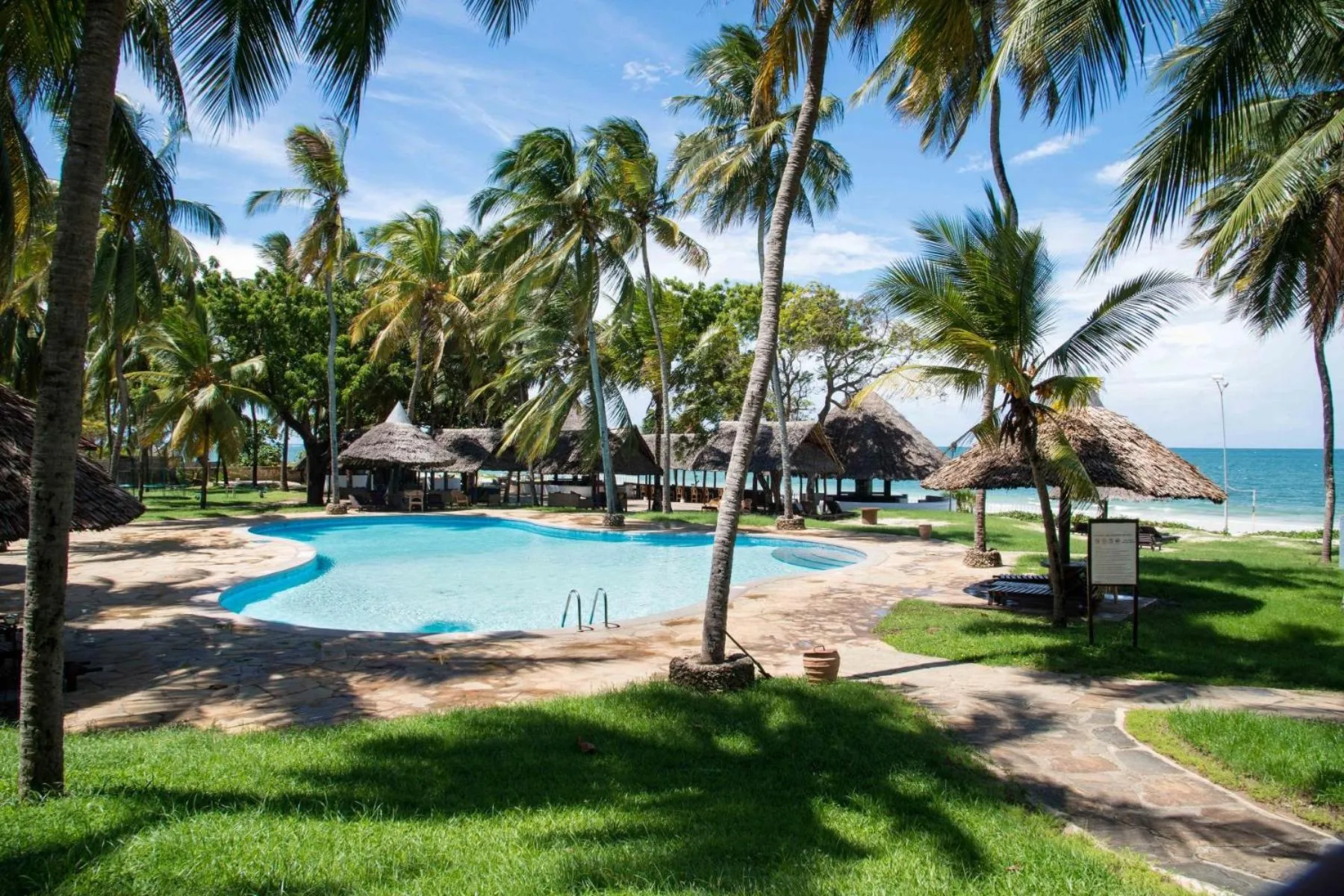 Swimming pool in Cocoa Luxury Resort, Nyali, Mombasa