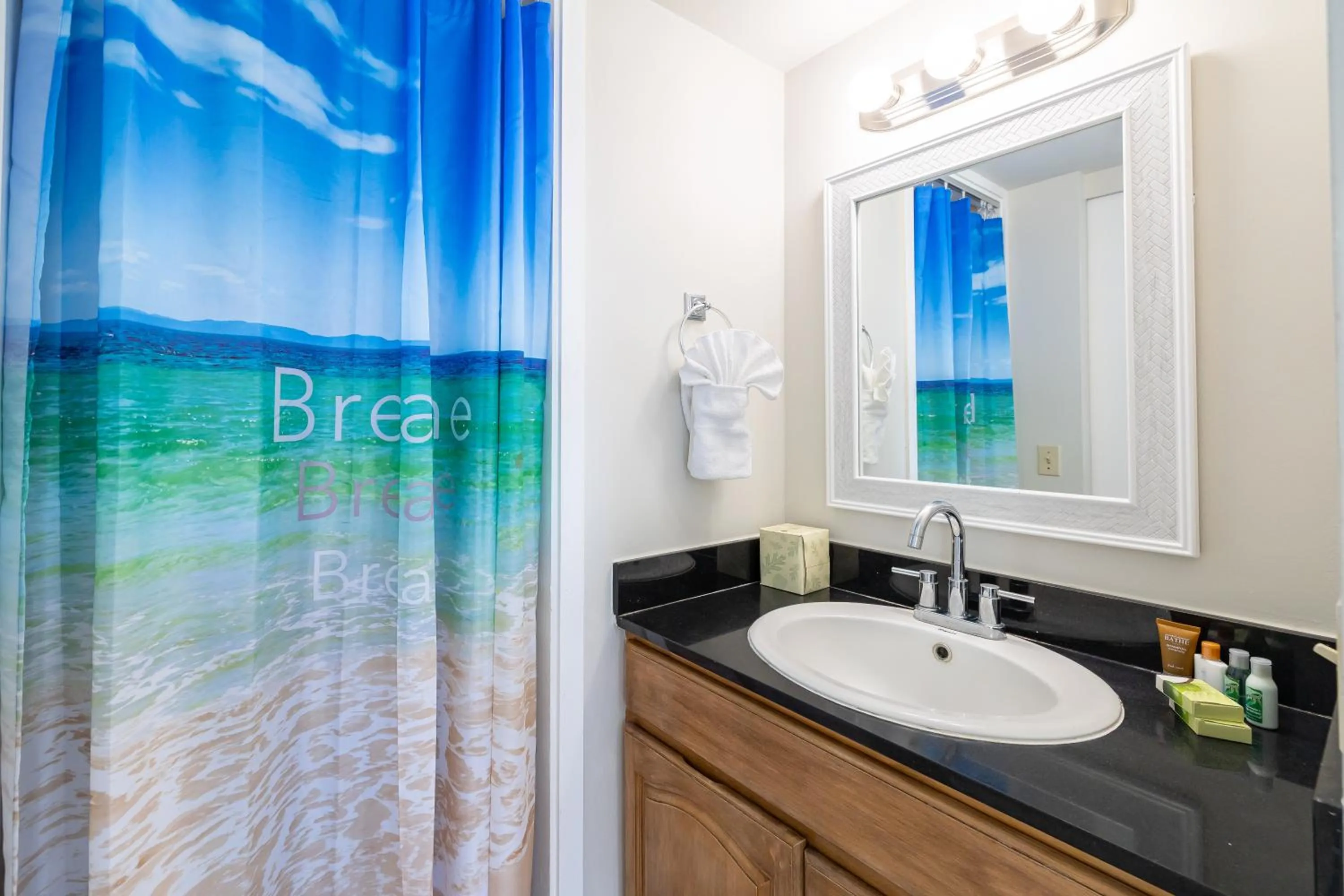 Bathroom in Cozy Waikiki Studio at Aqua Aloha Surf