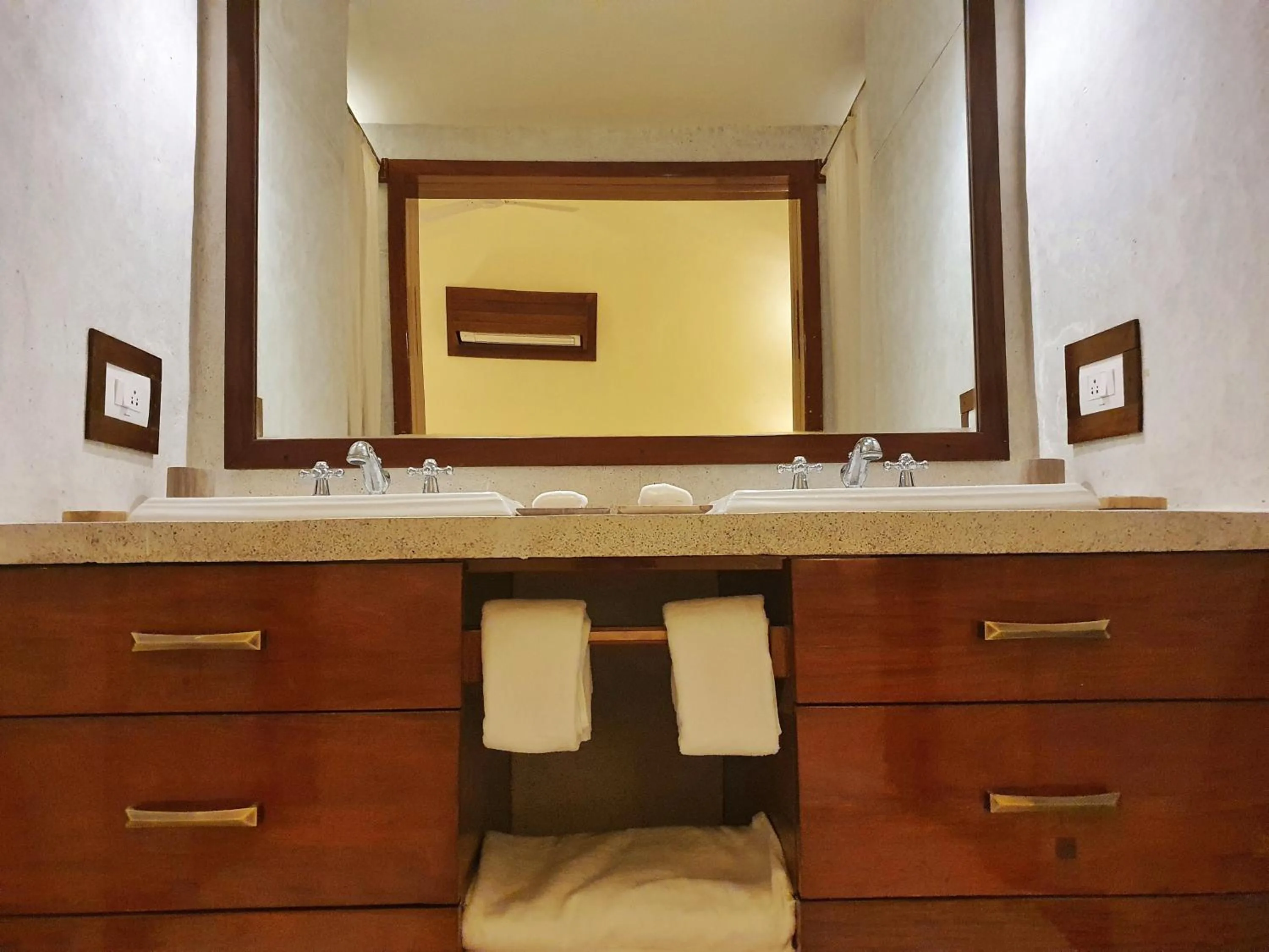 Bathroom in Bijapur Lodge Jawai