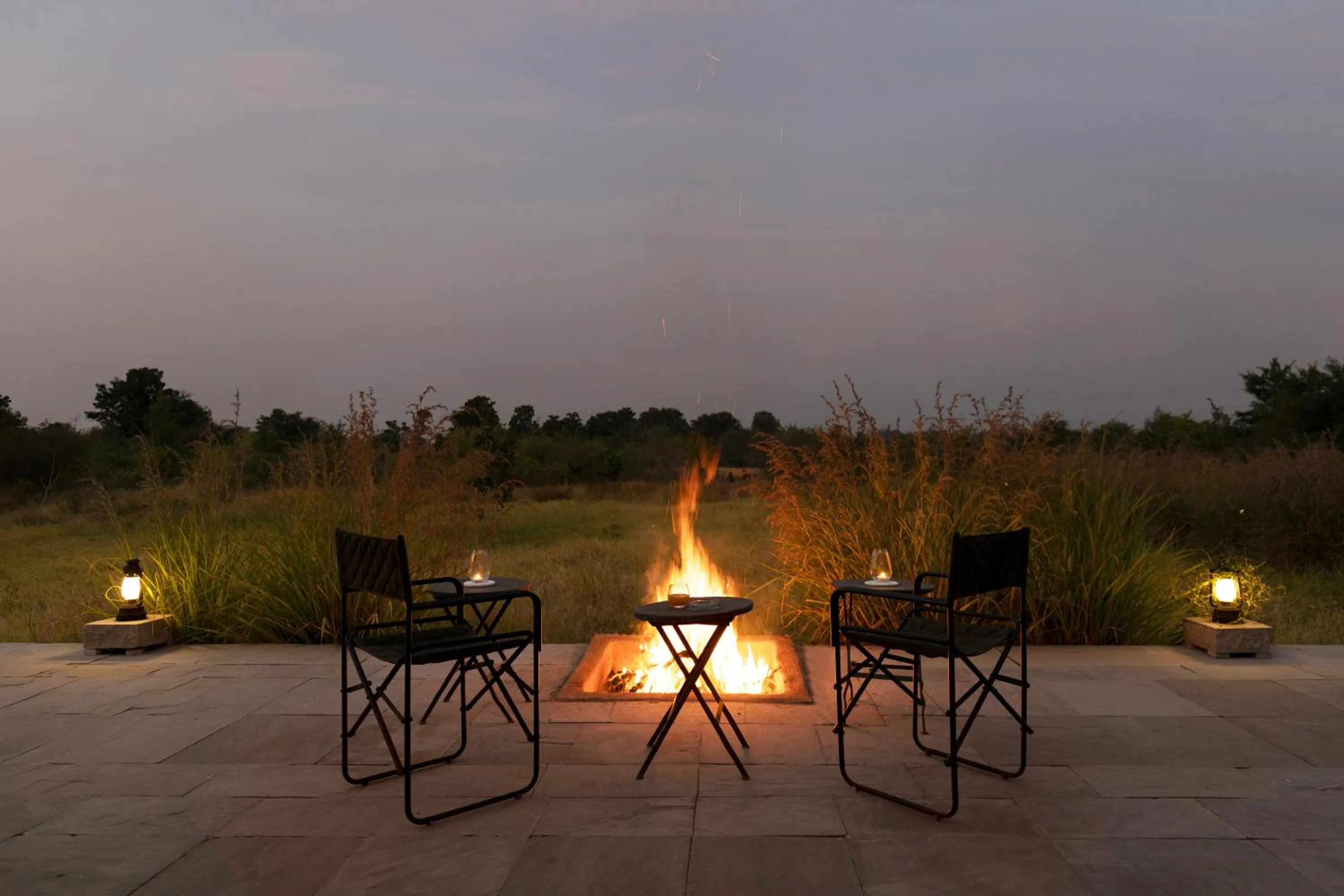 Restaurant/places to eat in Bijapur Lodge Jawai