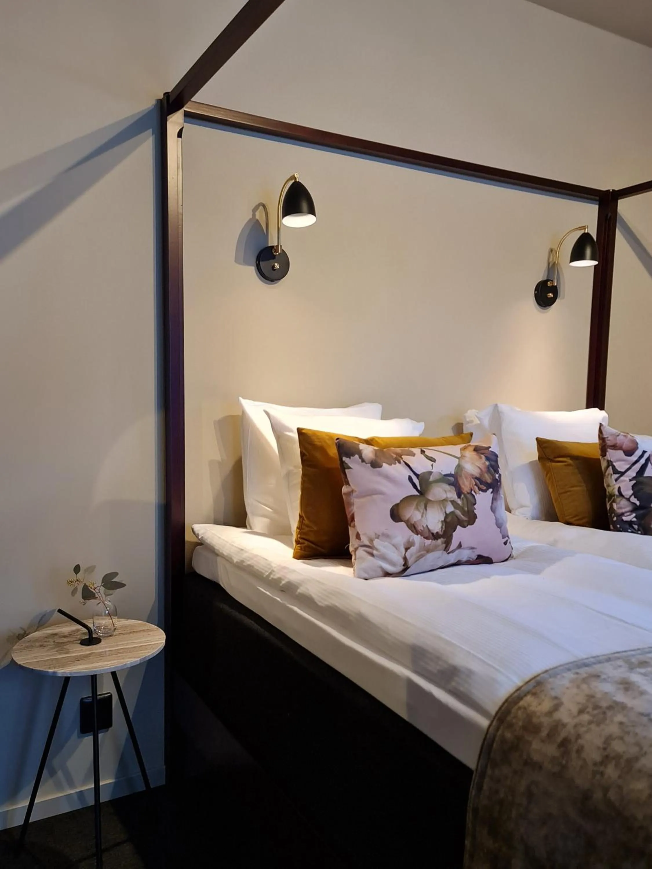 Bed in Hotell Viktors