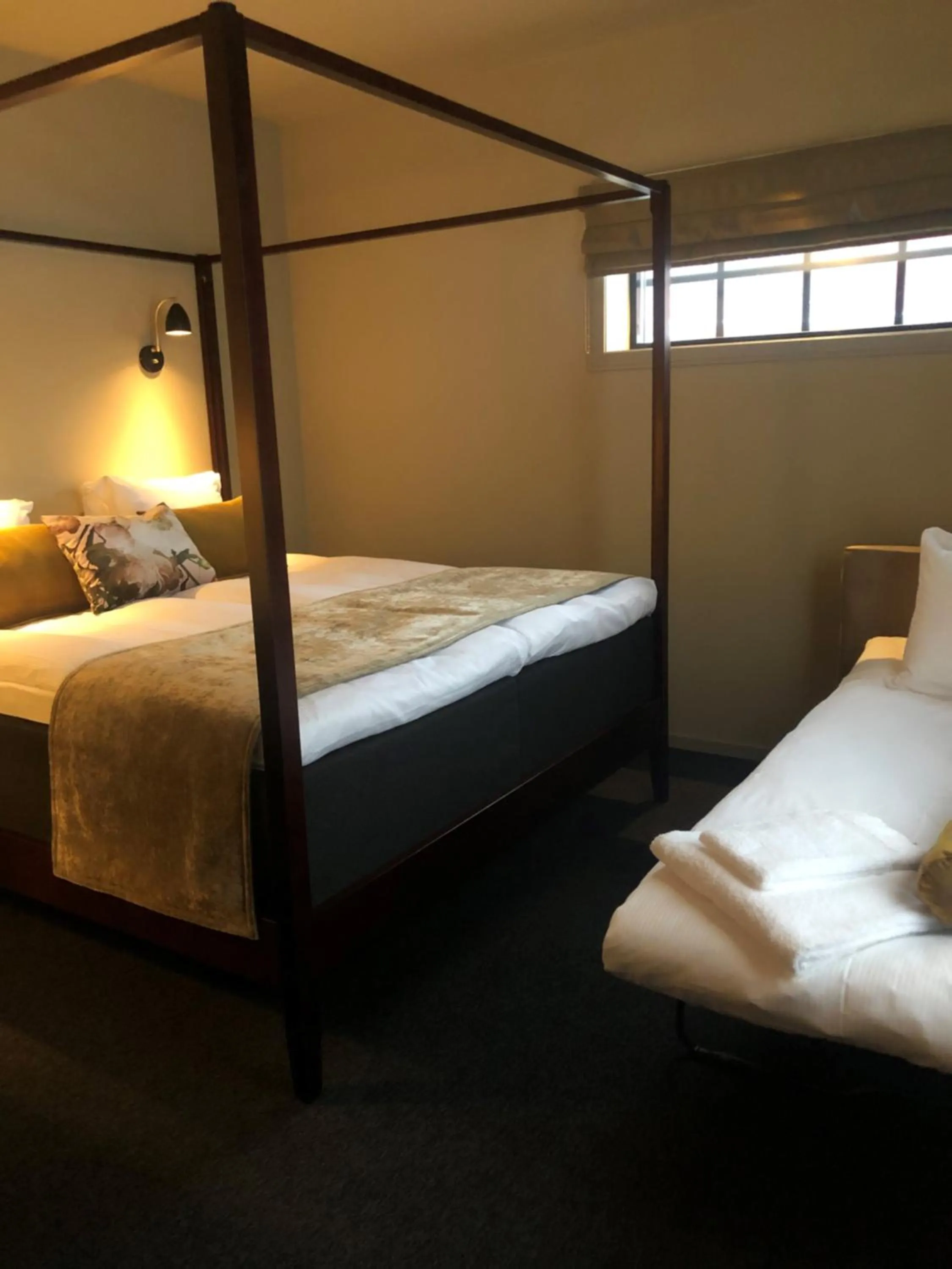 Bed in Hotell Viktors