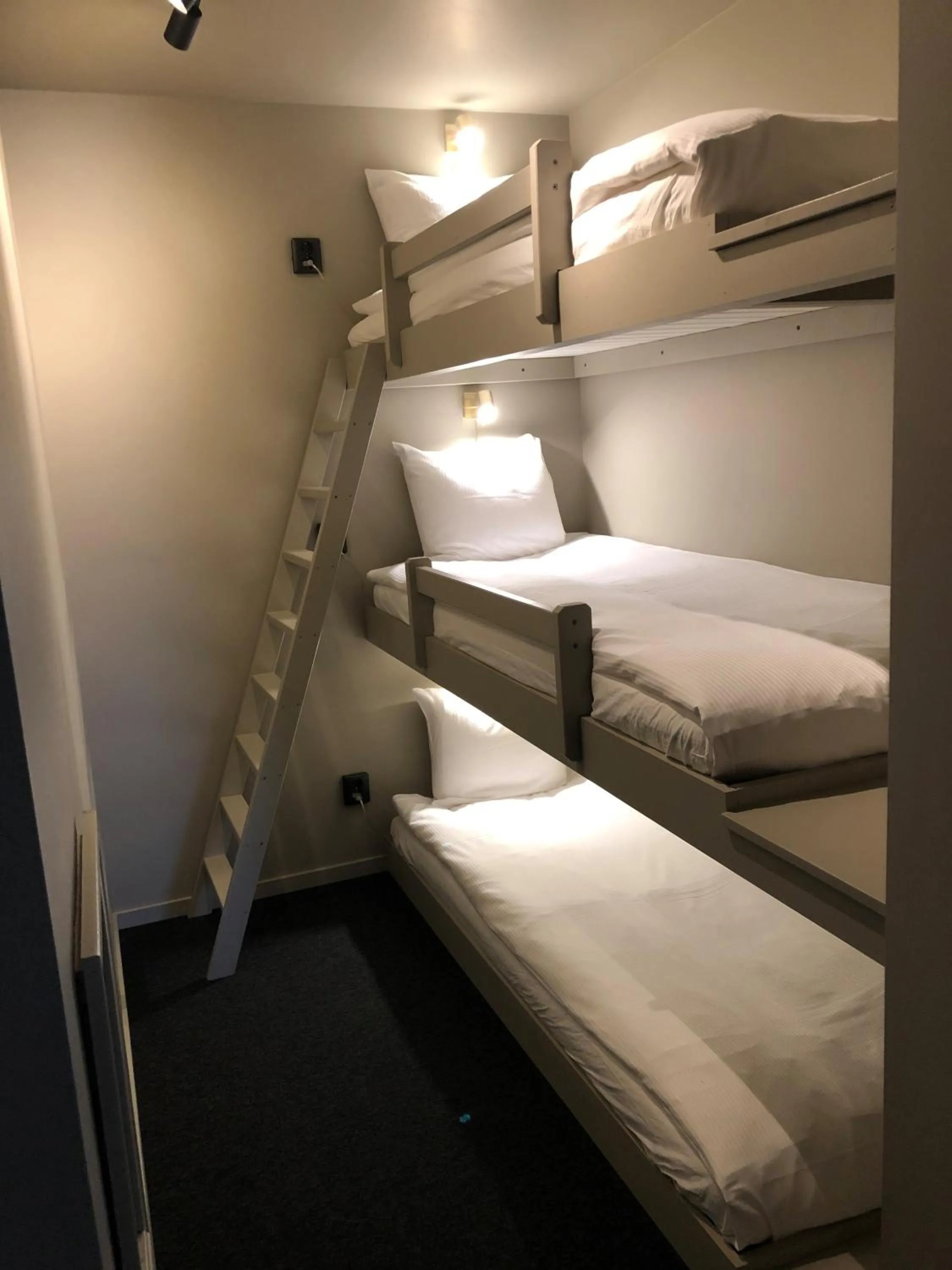 Bed in Hotell Viktors