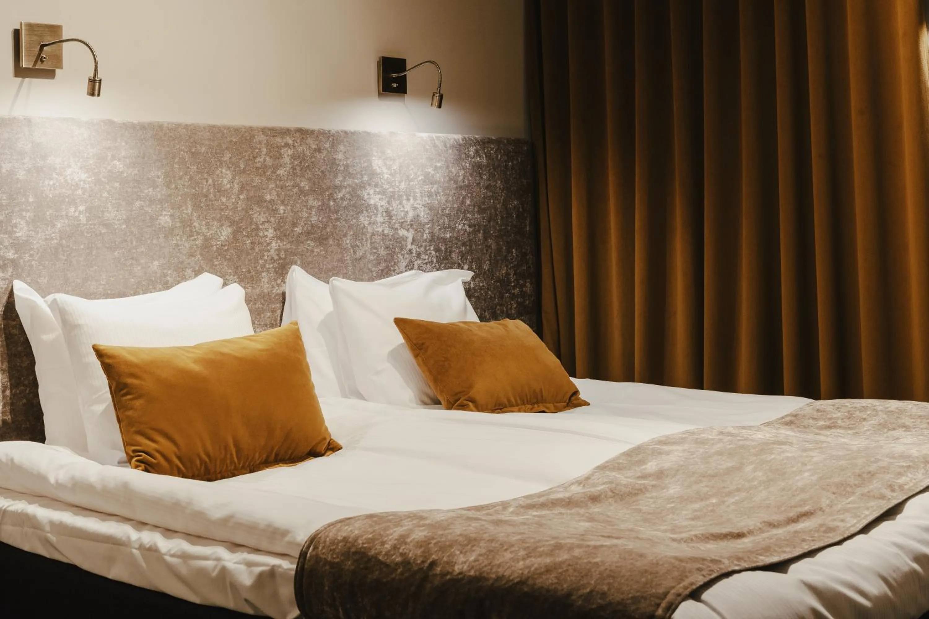 Bed in Hotell Viktors