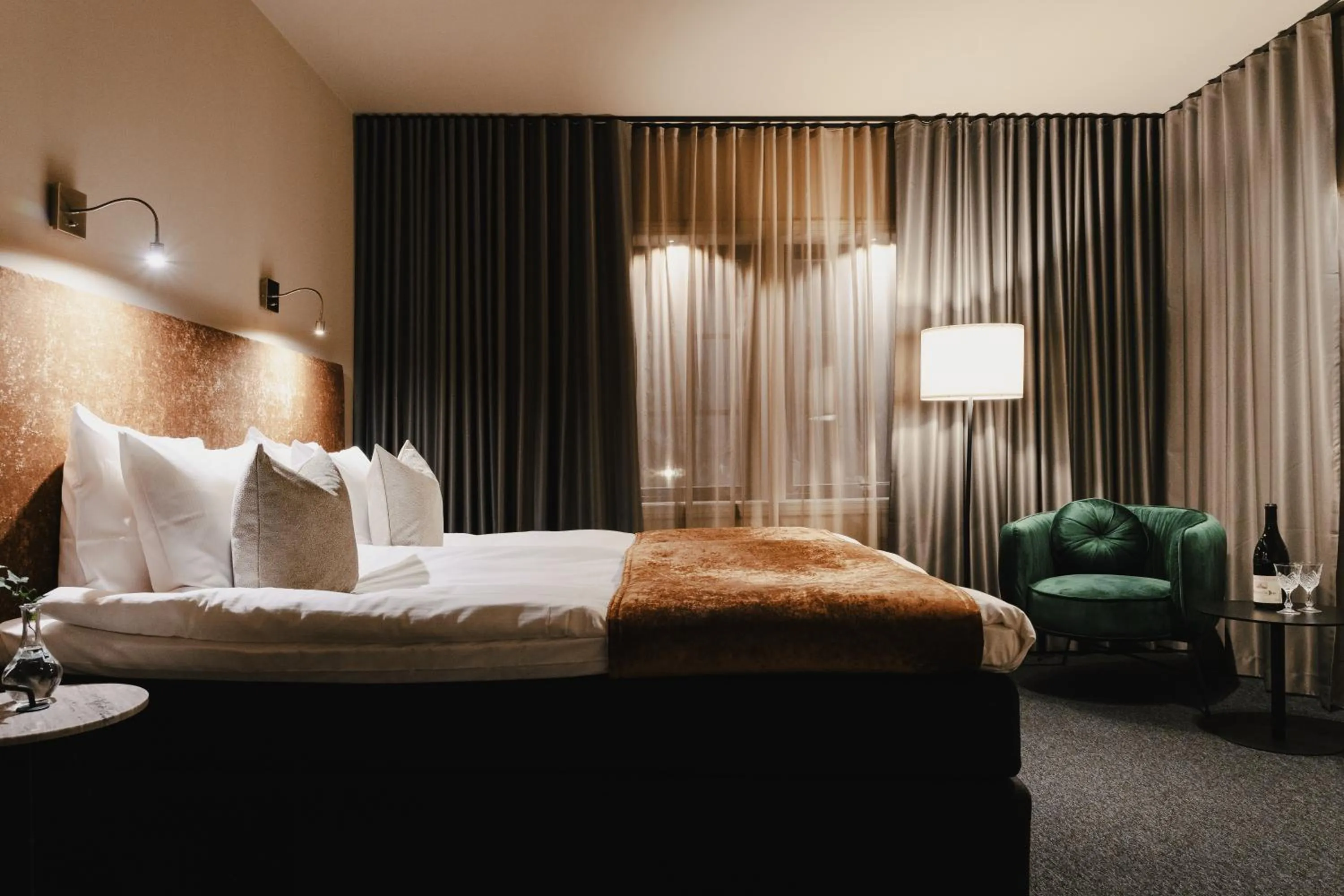 Bed in Hotell Viktors