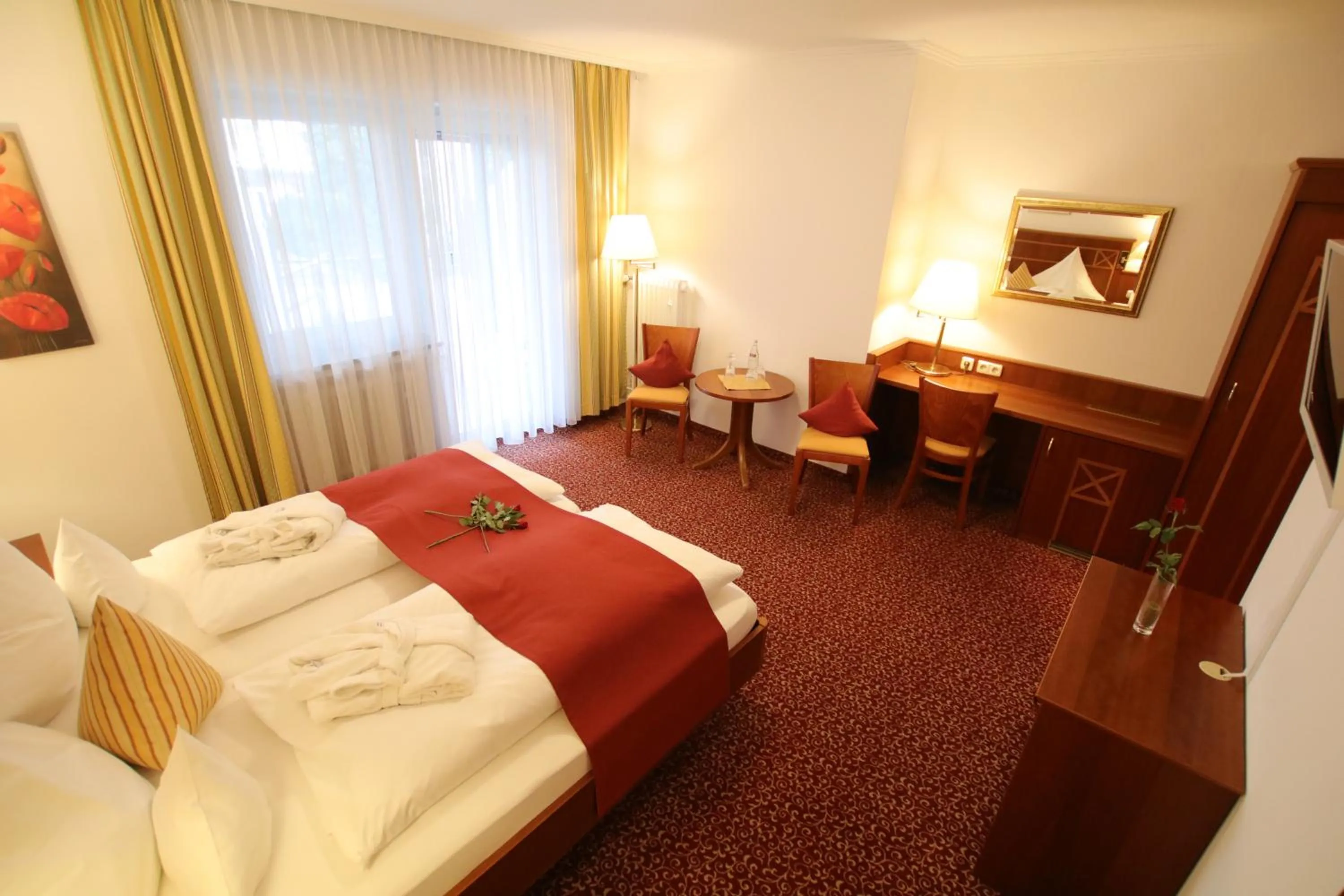 Photo of the whole room, Bed in ANGERHOF Kur- und Thermenhotel