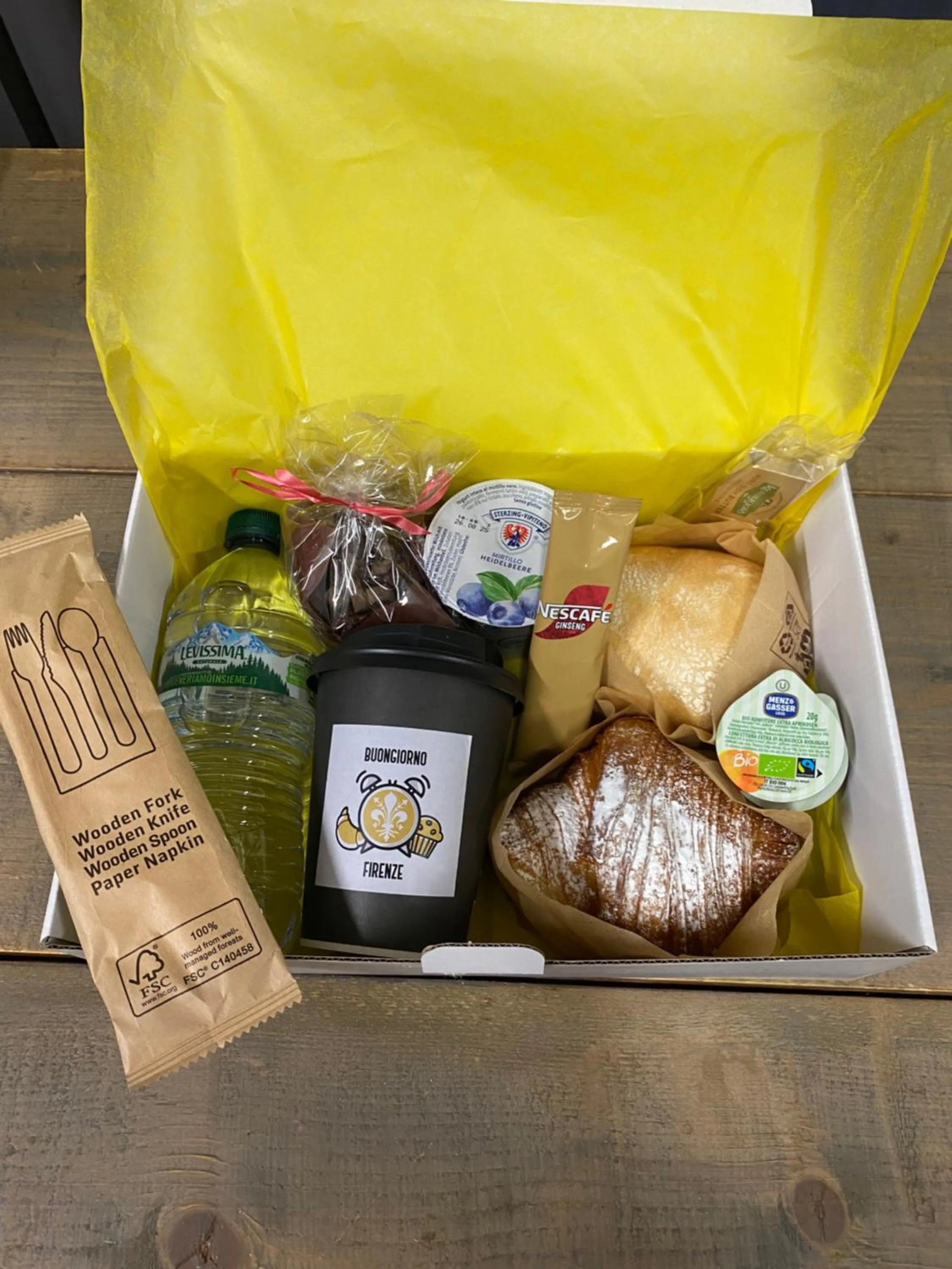 Food and drinks in Corsini Tintori