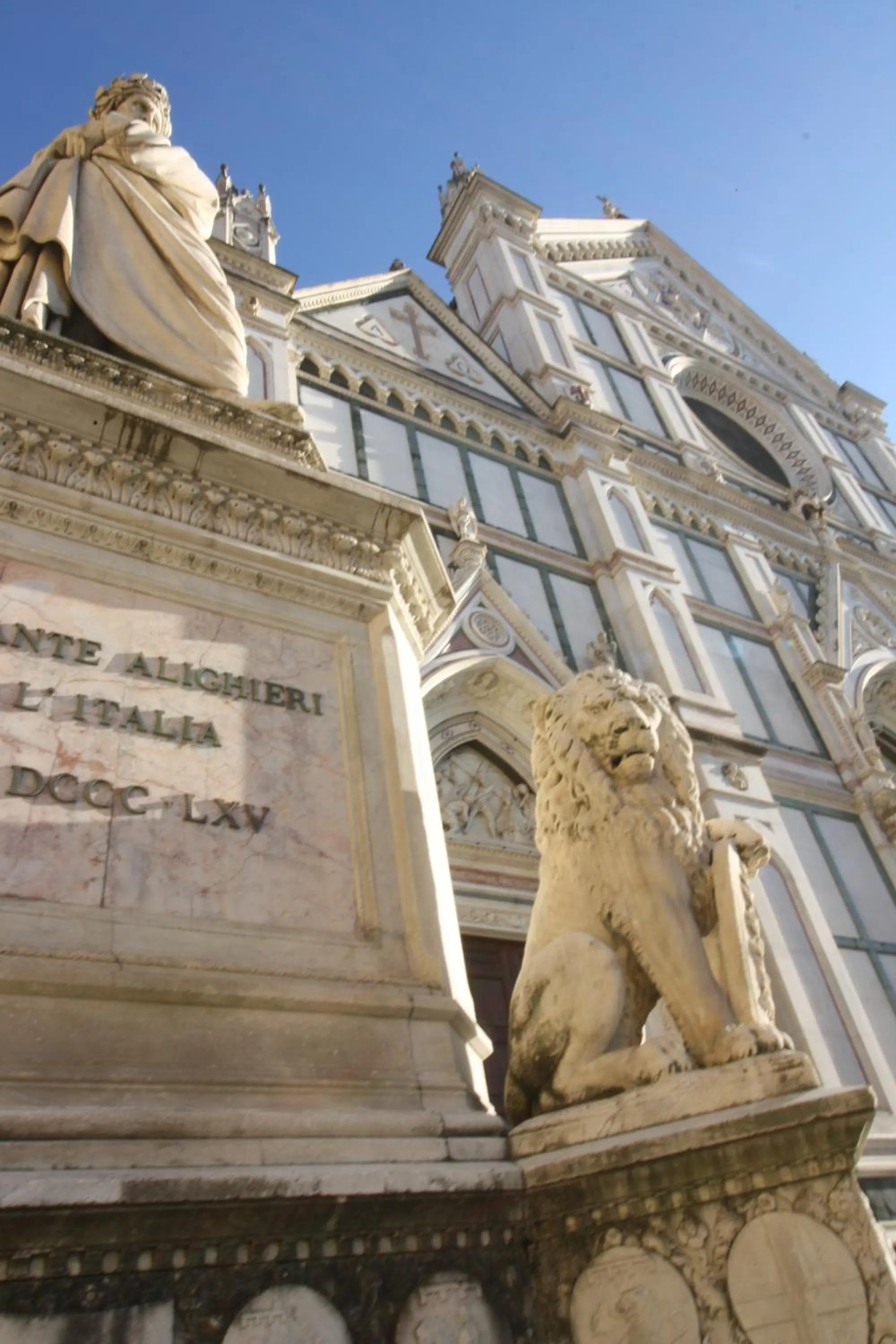 Nearby landmark in Corsini Tintori