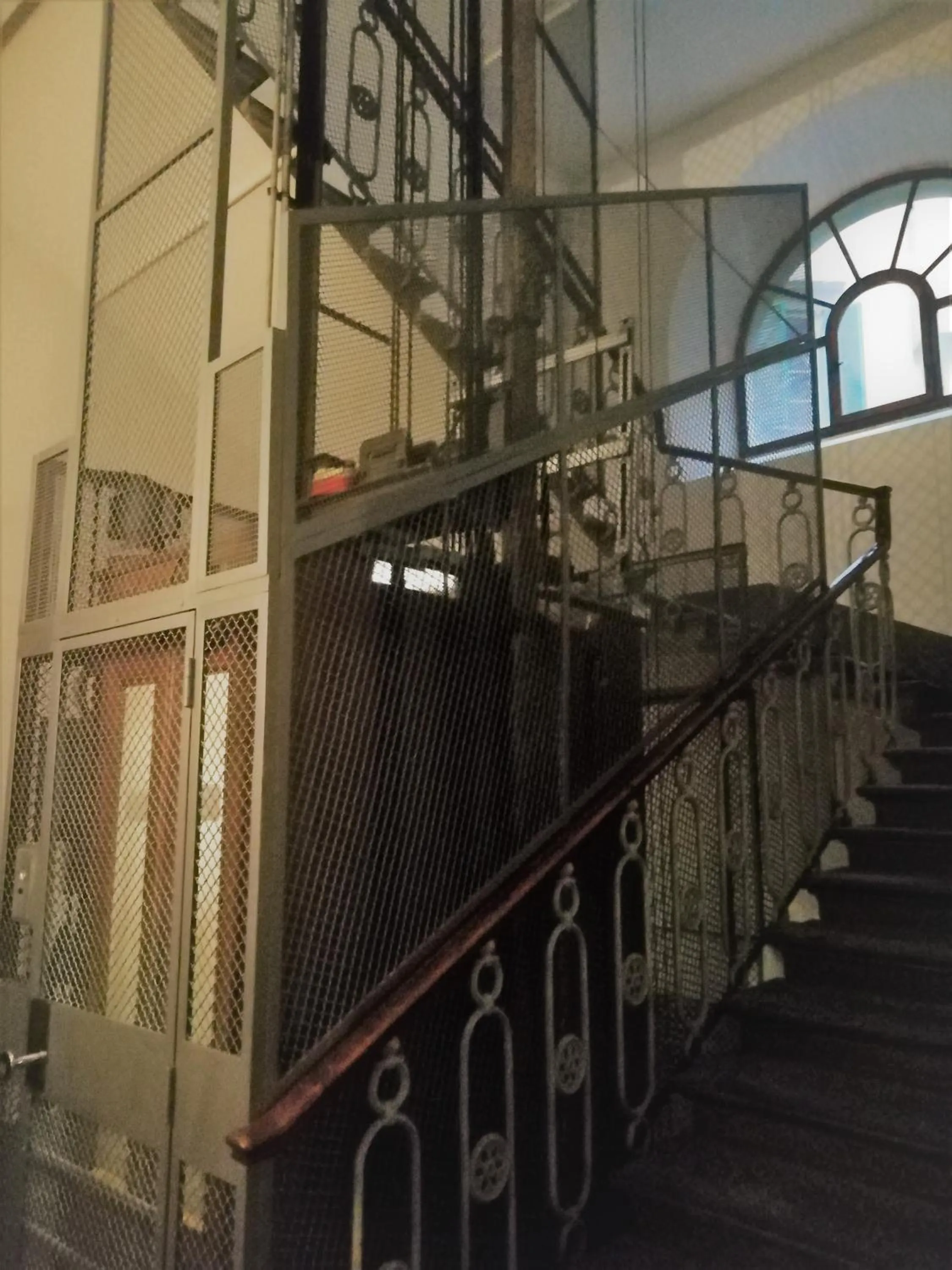 Property building in Corsini Tintori