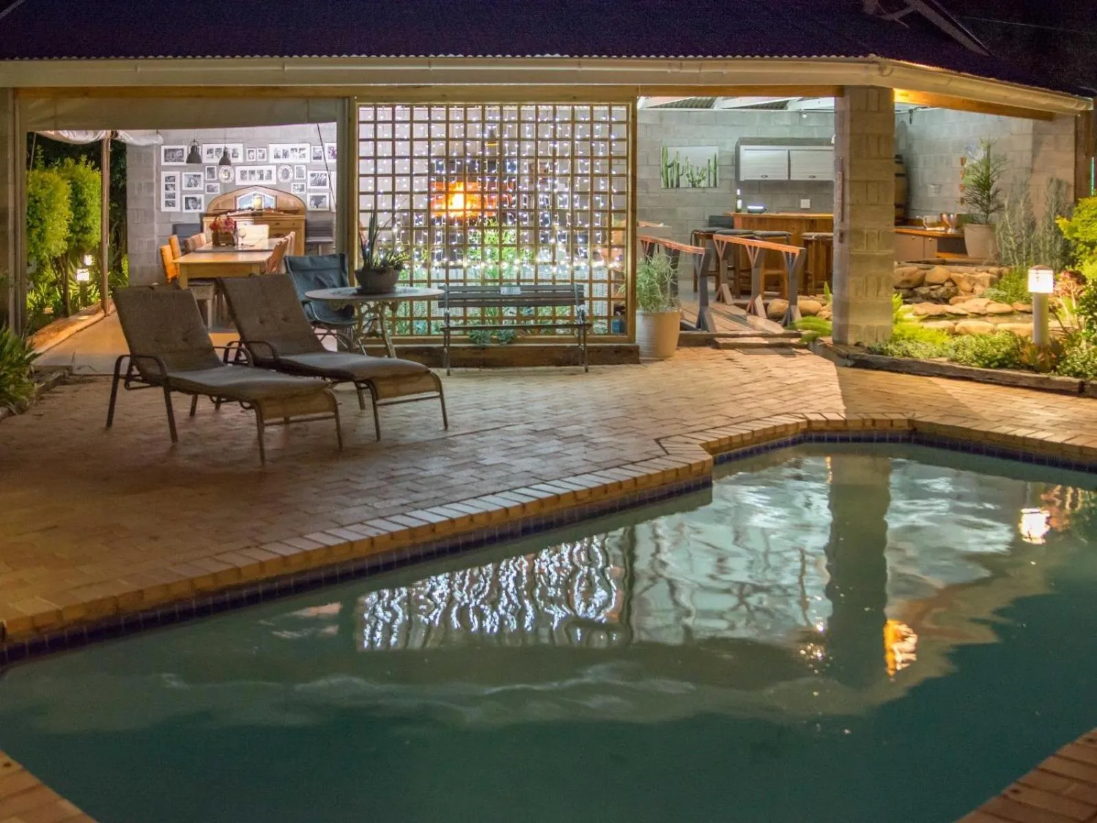 Property building in Chicane Bed and Breakfast