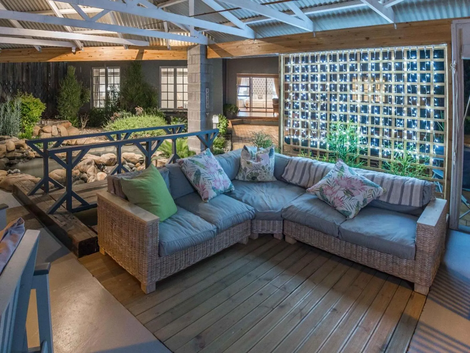 Property building in Chicane Bed and Breakfast