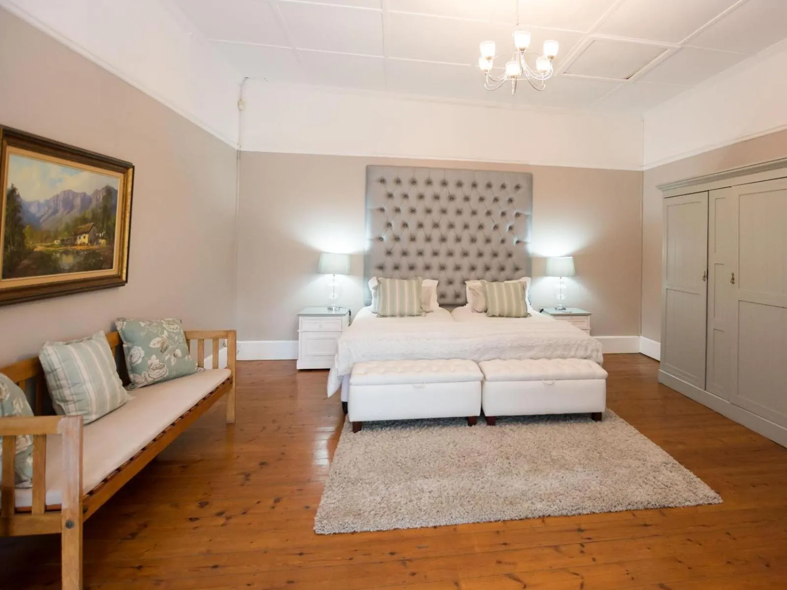 Photo of the whole room, Bed in Chicane Bed and Breakfast