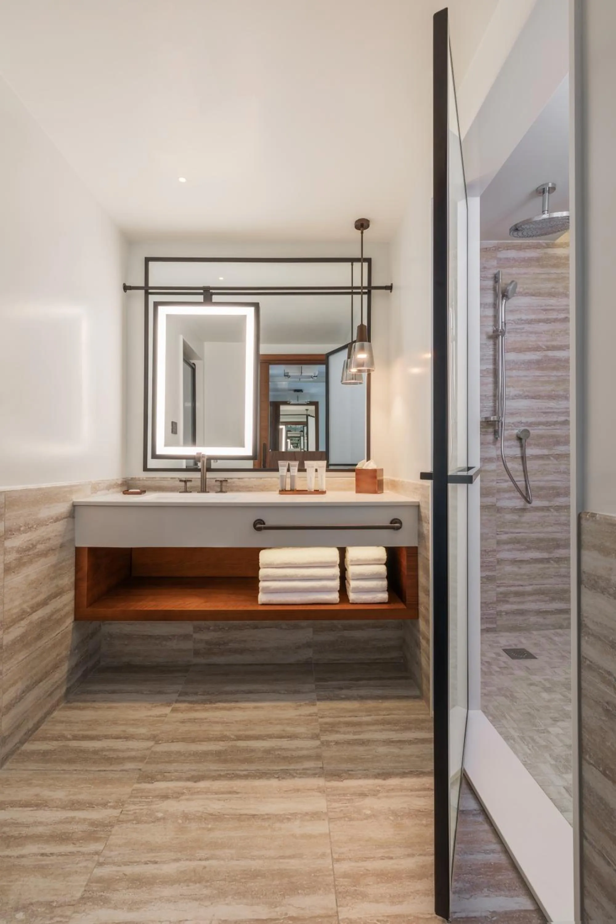 Shower in Viceroy Kopaonik Resort & Spa