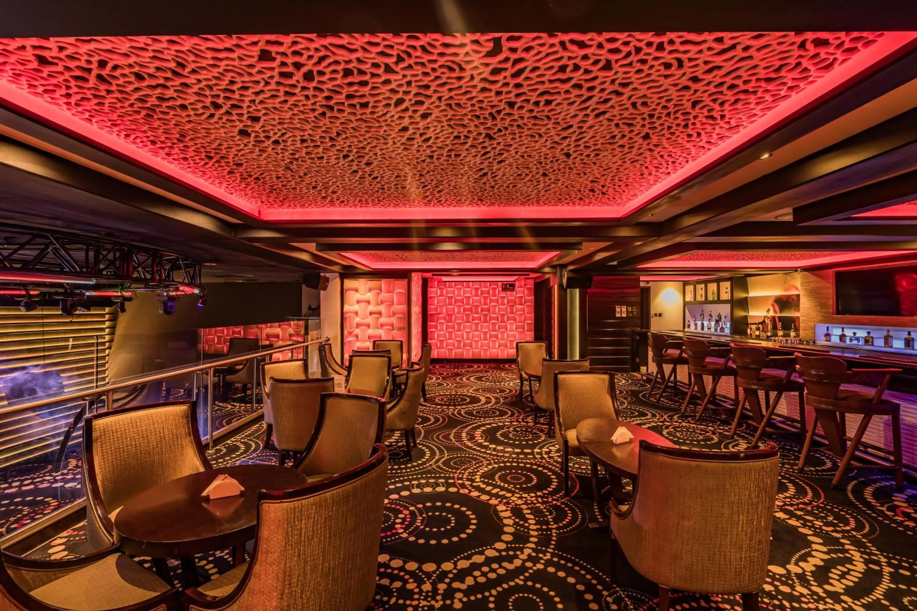 Nightclub / DJ in Enashipai Resort & Spa