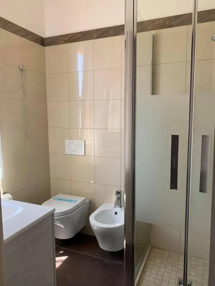 Shower, Bathroom in Hotel Marittima