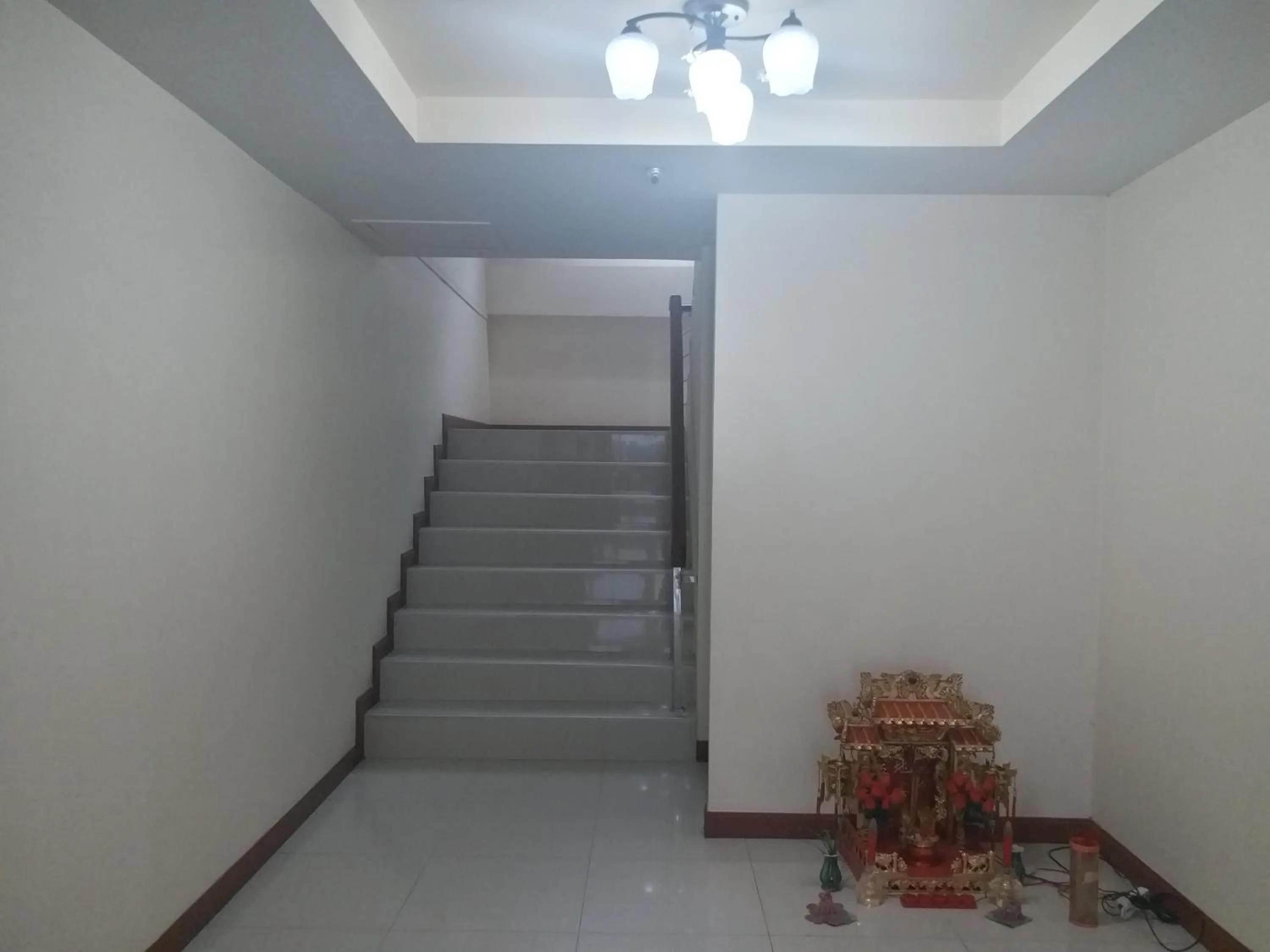 Property building in Chawalee Place