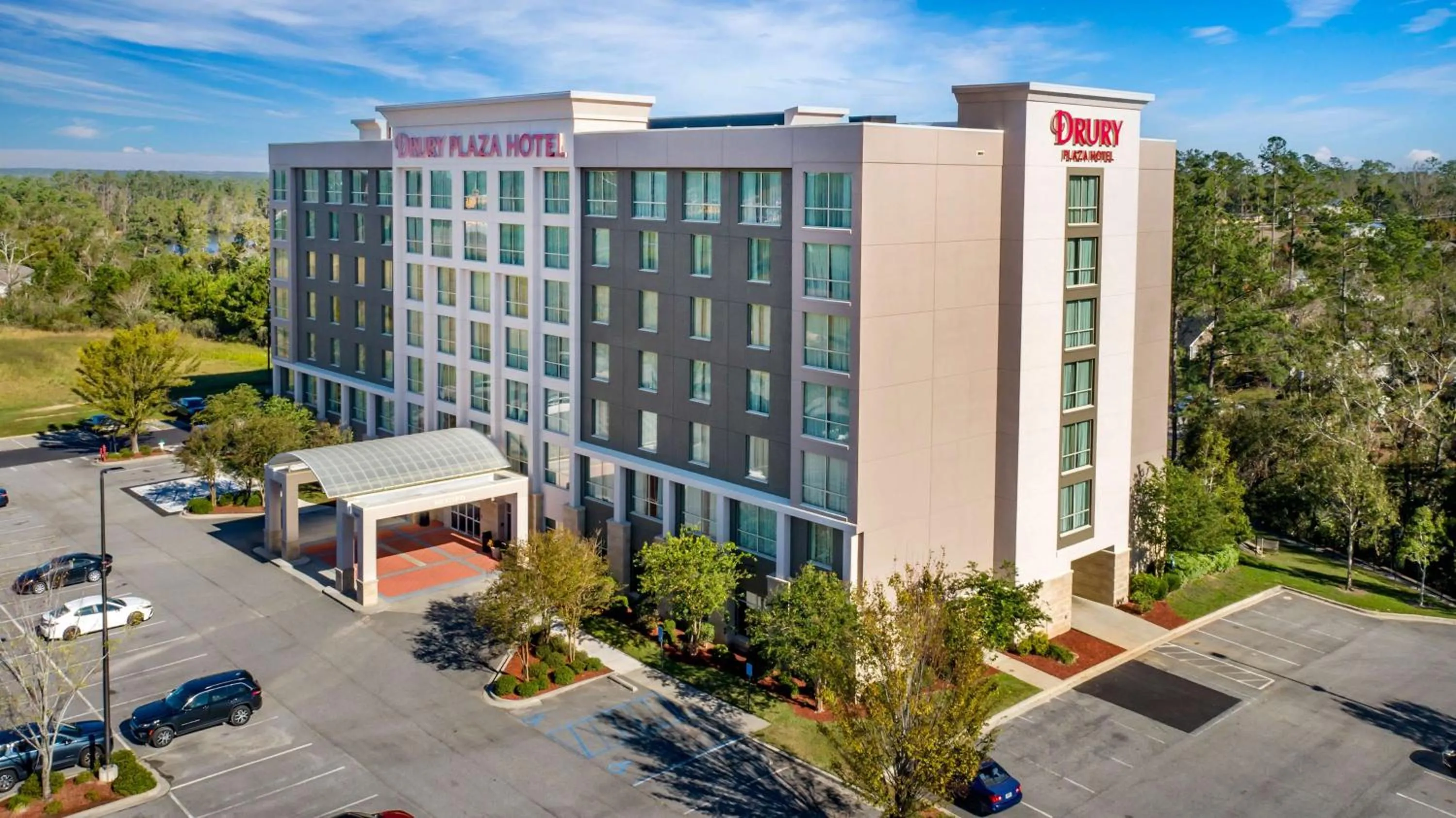 Property building in Drury Plaza Hotel Valdosta