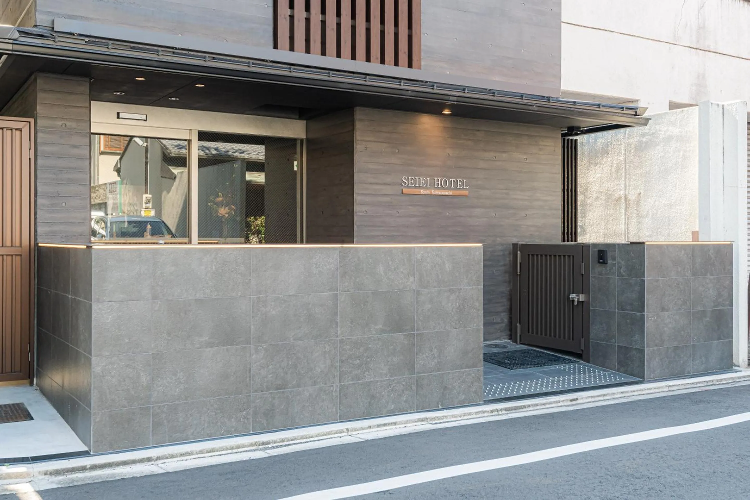 Property building in Seiei Hotel Kyoto Kawaramachi